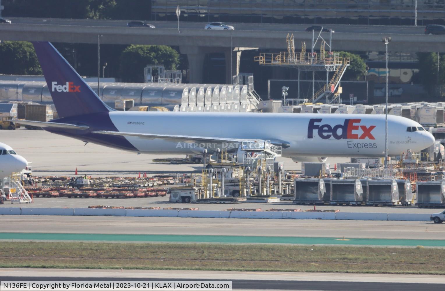 N136FE, 2019 Boeing 767-300F C/N 64058, FDX 767-300F zx