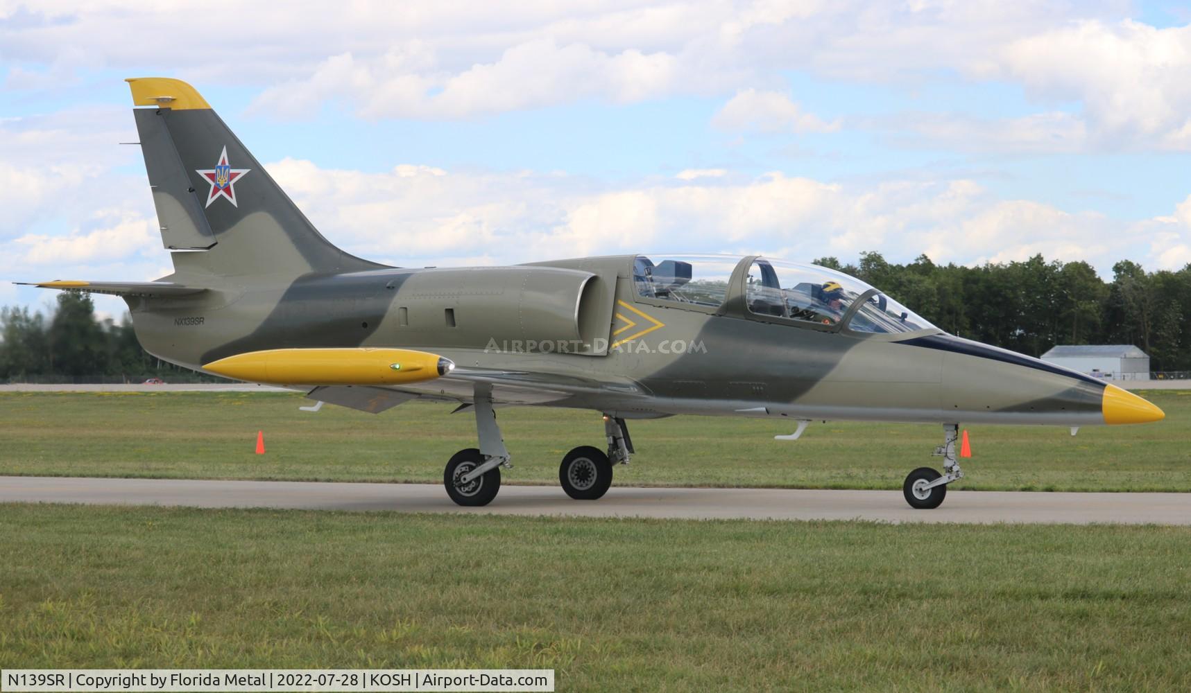 N139SR, 1983 Aero L-39 Albatros C/N 332448, L-39 zx