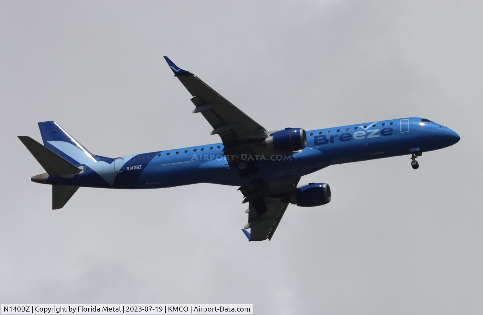 N140BZ, 2009 Embraer ERJ 190-200LR (ERJ-195) C/N 19000245, MXY E195 zx