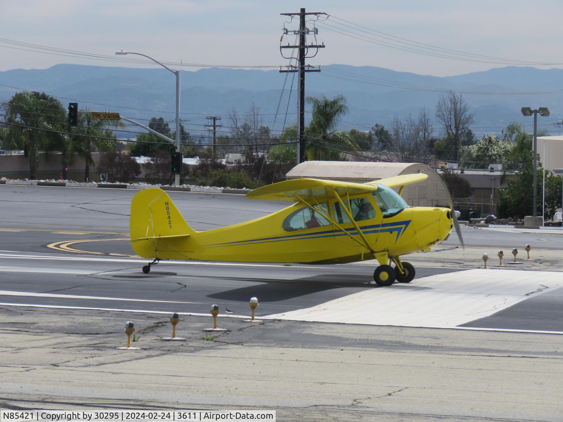 N85421, 1946 Champion 7AC C/N 7AC4161, taking off