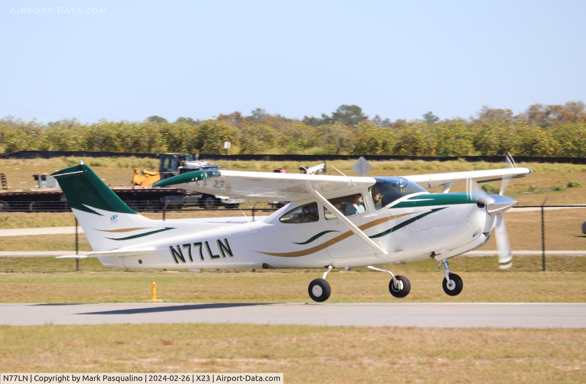 N77LN, 1982 Cessna R182 Skylane RG C/N R18201873, Cessna R182