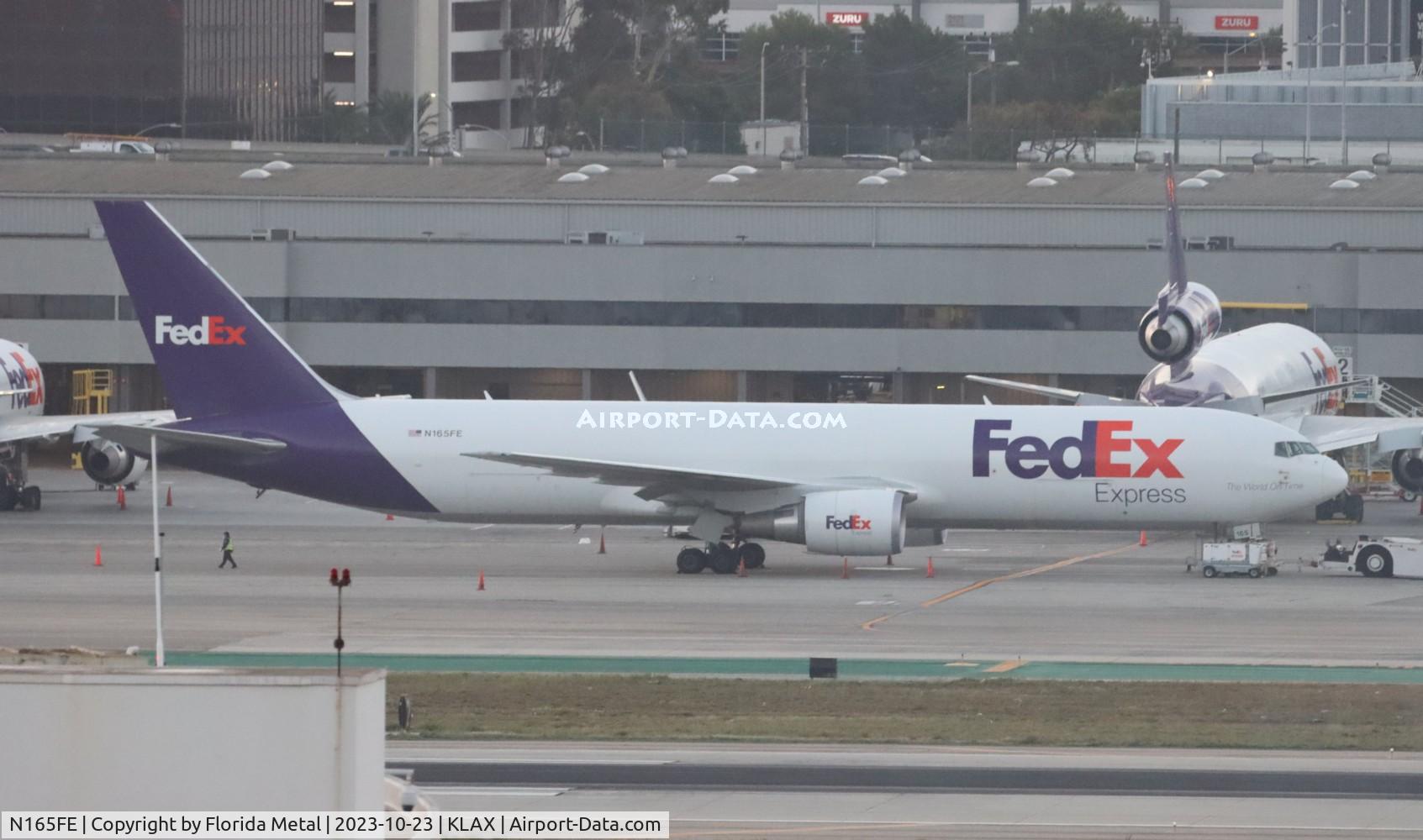 N165FE, 2018 Boeing 767-3S2F C/N 62500, FDX 767-300F zx LAX-IND