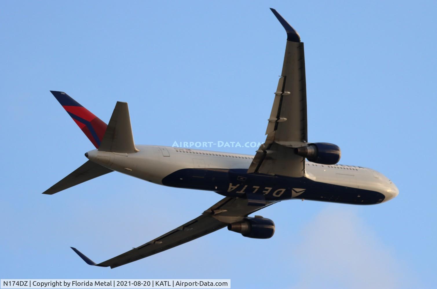 N174DZ, 1998 Boeing 767-332 C/N 29693, DAL 763 zx ATL-GIG