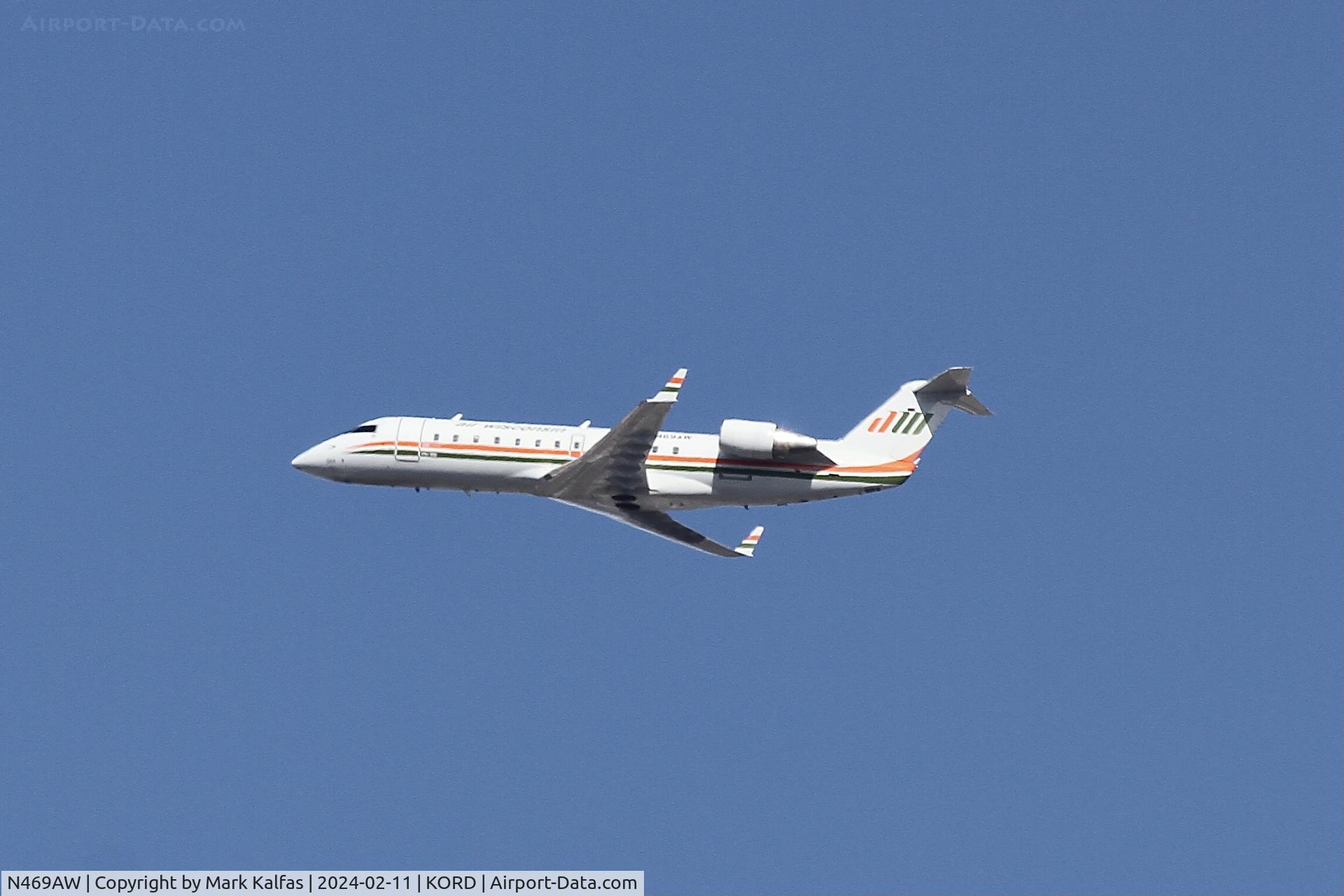 N469AW, 2004 Bombardier CRJ-200LR (CL-600-2B19) C/N 7917, CRJ2 Air Wisconsin/ American Eagle BOMBARDIER INC CL-600-2B19 N469AW AWI6144 ORD-ALO