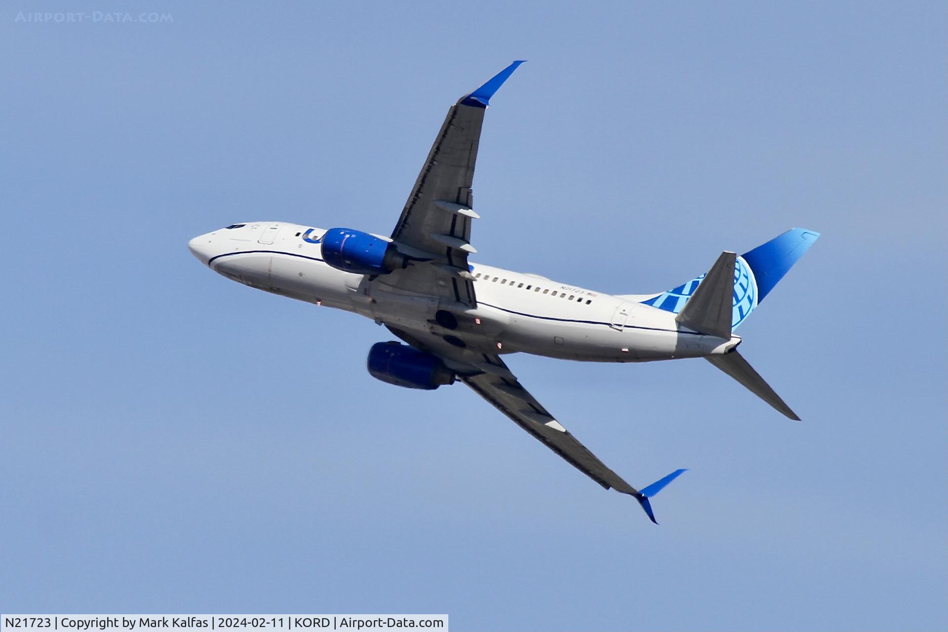 N21723, 1999 Boeing 737-724 C/N 28790, B737 United Airlines Boeing Boeing 737-724 N21723 UAL1113 ORD-ALB