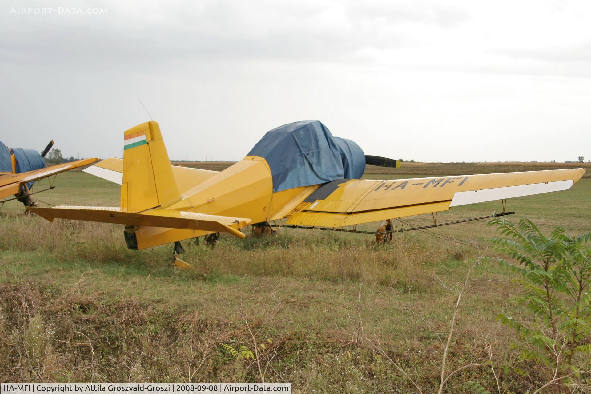 HA-MFI, Let Z-37P Cmelak C/N 17-13, Telekgerendás off Airport, Hungary
