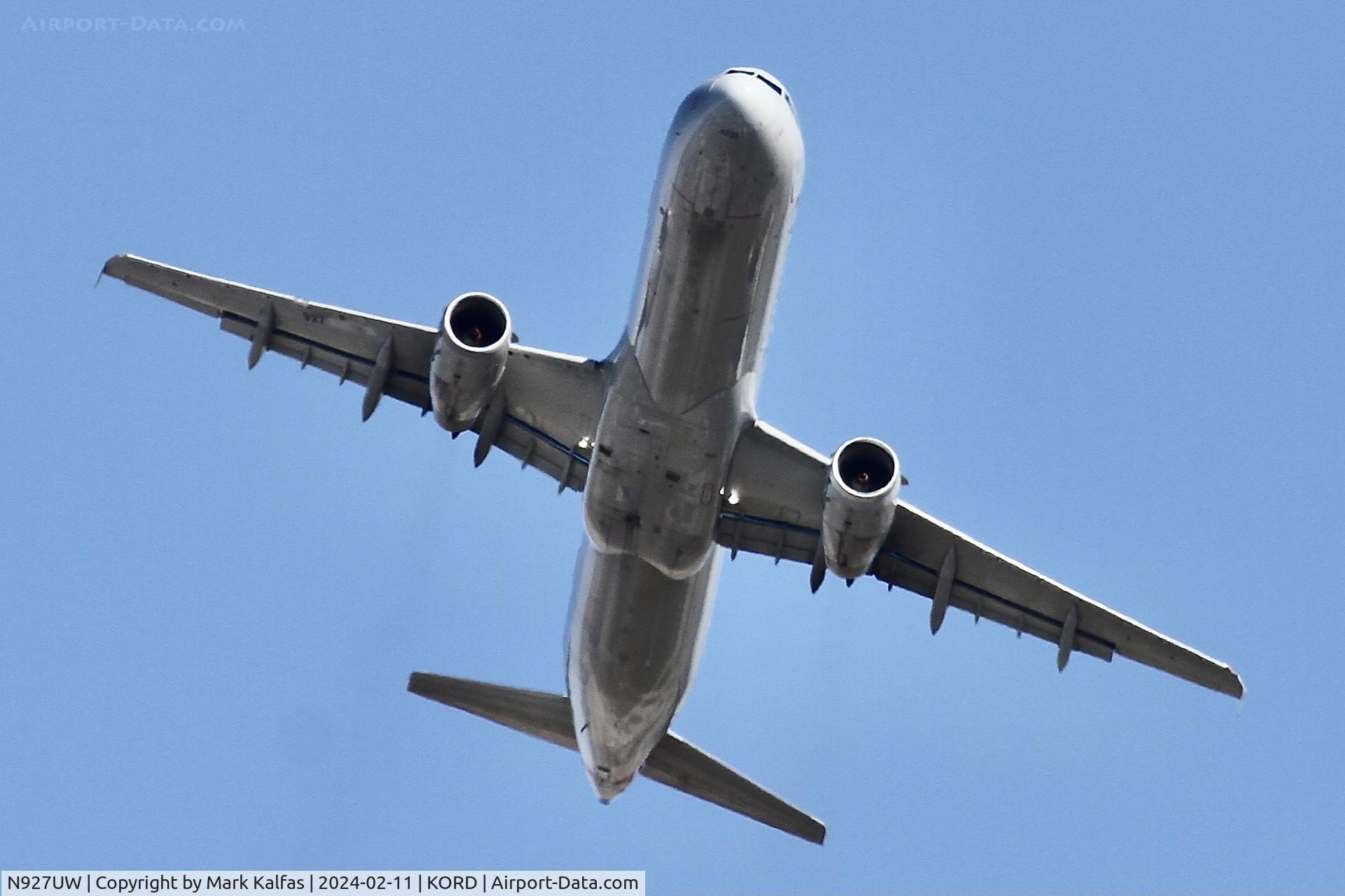 N927UW, 2015 Airbus A321-231 C/N 625, A321 American Airlines AIRBUS A321-231 N927UW AAL2937 ORD-CLT