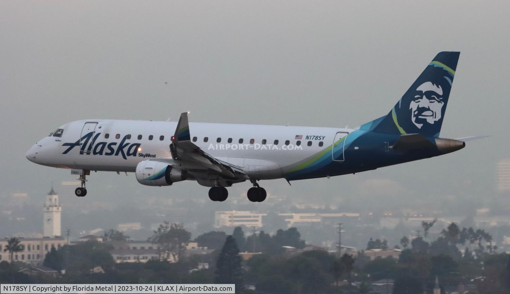 N178SY, 2016 Embraer 175LR (ERJ-170-200LR) C/N 17000555, SKW/ASA E175 zx PDX-LAX