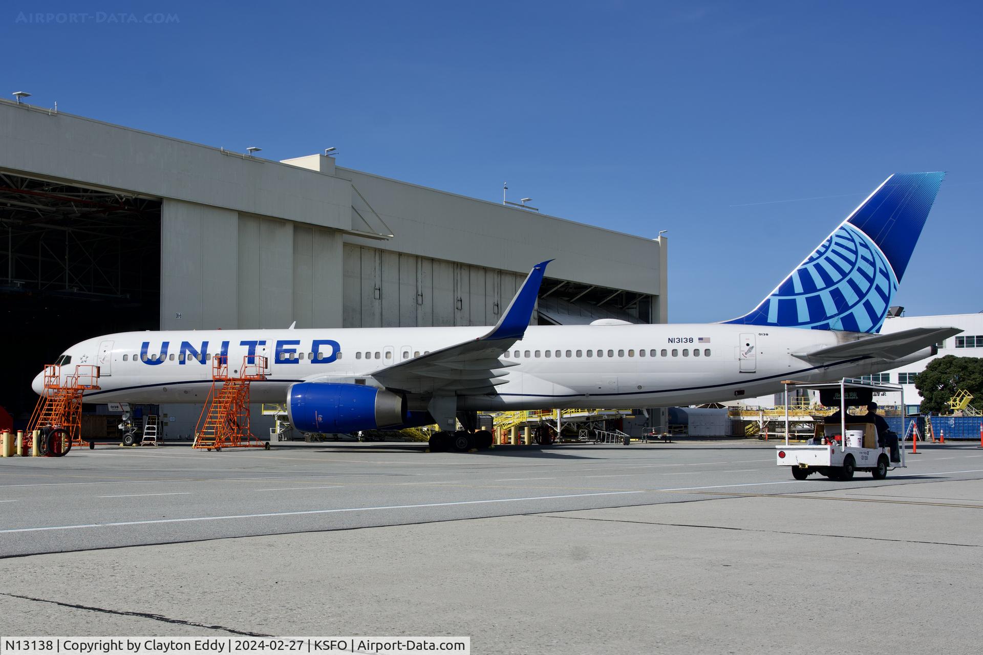 N13138, 1999 Boeing 757-224 C/N 30351, SFO 2024.
