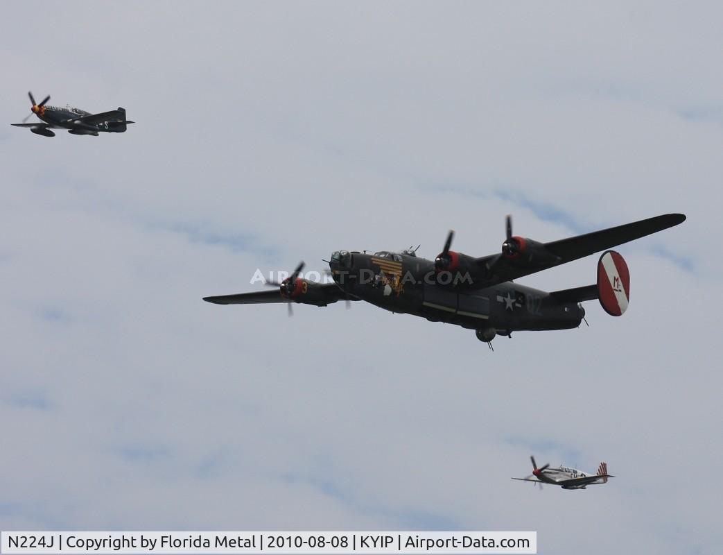 N224J, 1944 Consolidated B-24J-85-CF Liberator C/N 1347 (44-44052), Thunder Over Michigan 2010 zx