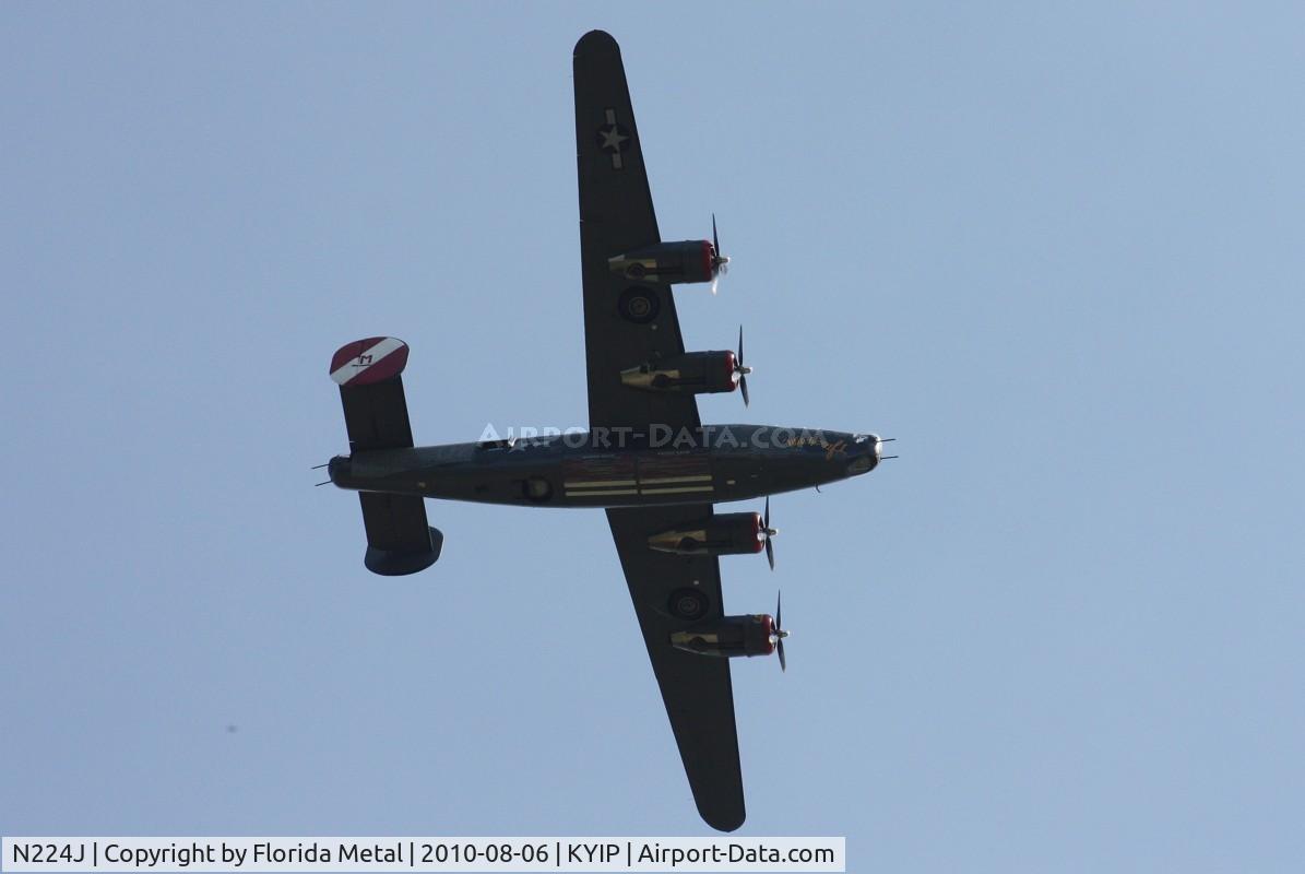 N224J, 1944 Consolidated B-24J-85-CF Liberator C/N 1347 (44-44052), Thunder Over Michigan 2010 zx