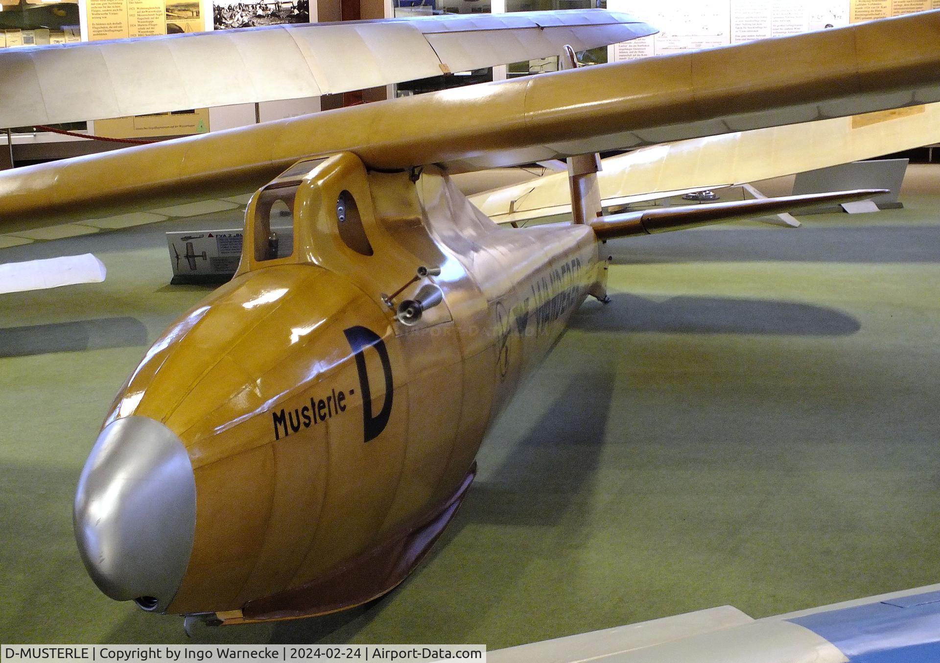 D-MUSTERLE, Akaflieg Darmstadt Laubenthal H2-PL Musterle replica C/N nil, Akaflieg Darmstadt/Laubenthal H2-PL Musterle replica at the Deutsches Segelflugmuseum mit Modellflug (German Soaring Museum with Model Flight), Gersfeld Wasserkuppe