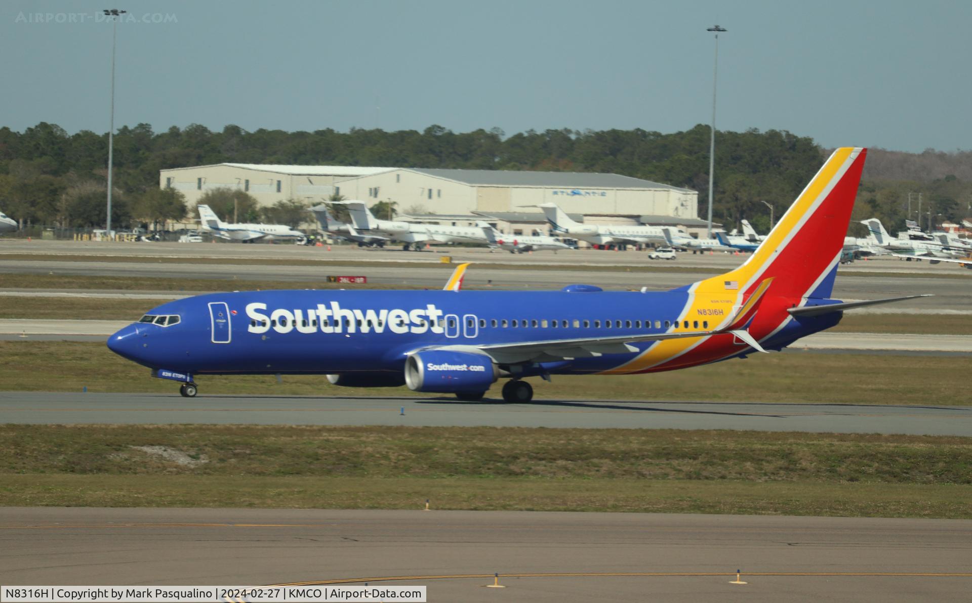 N8316H, 2012 Boeing 737-8H4 C/N 36684, Boeing 737-8H4
