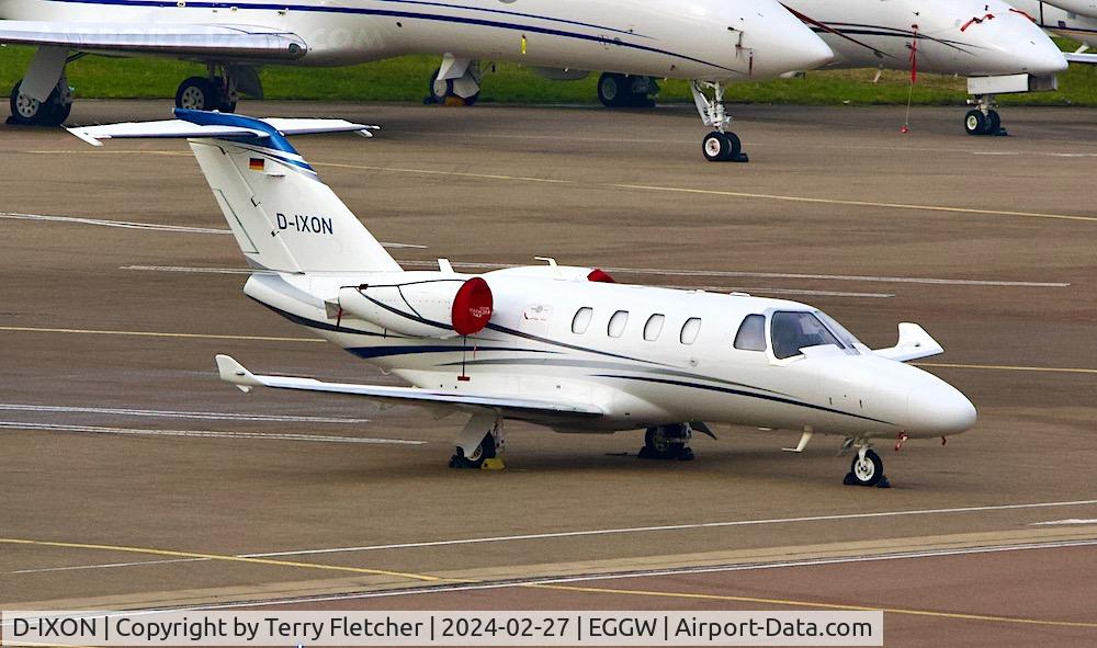 D-IXON, 2022 Cessna 525 Citation M2 C/N 525-1115, At Luton Airport