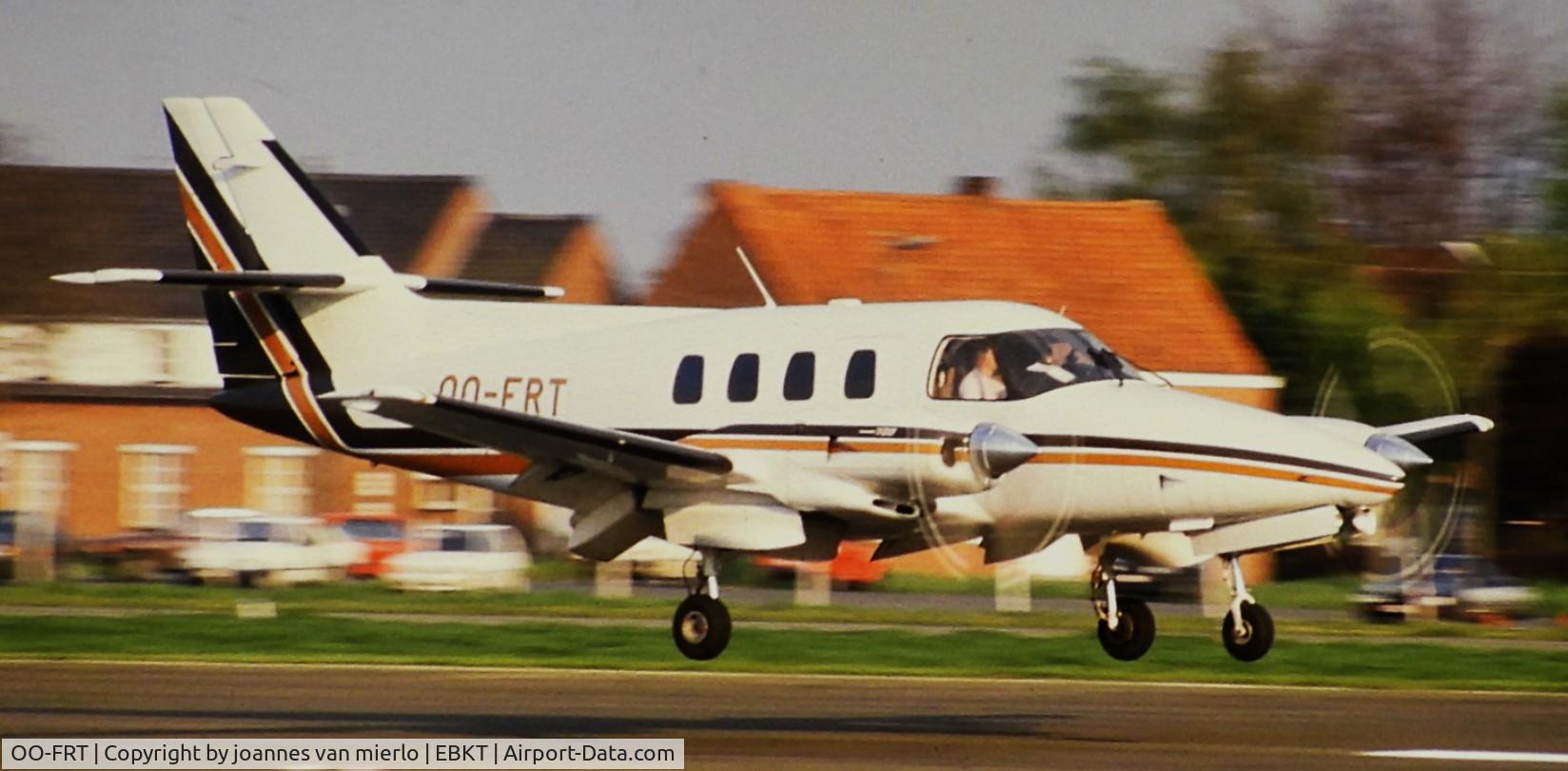 OO-FRT, 1979 Rockwell International 700 C/N 70019, ex-slide