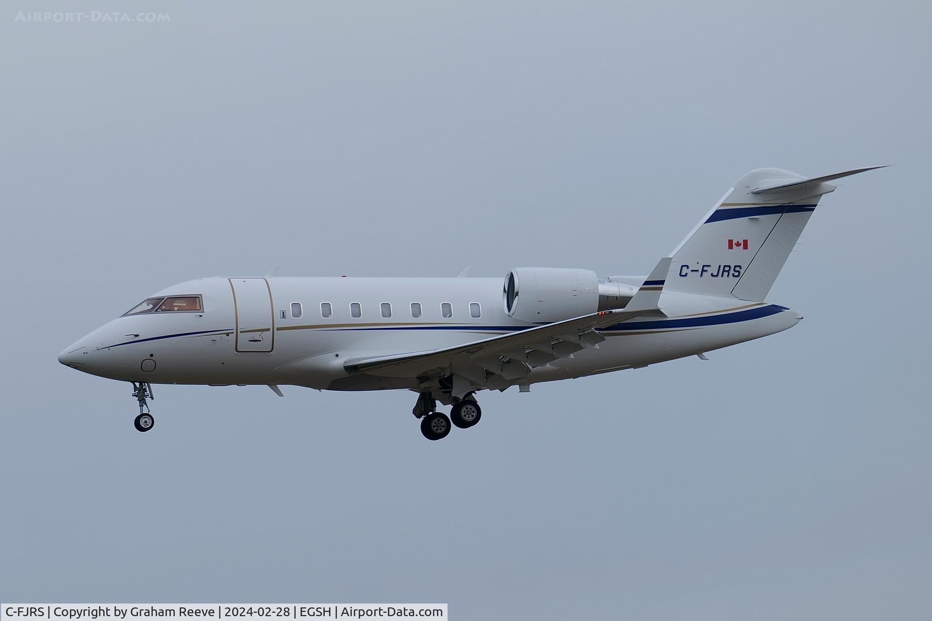 C-FJRS, 2019 Bombardier Challenger 605 (CL-600-2B16) C/N 6142, Landing at Norwich.