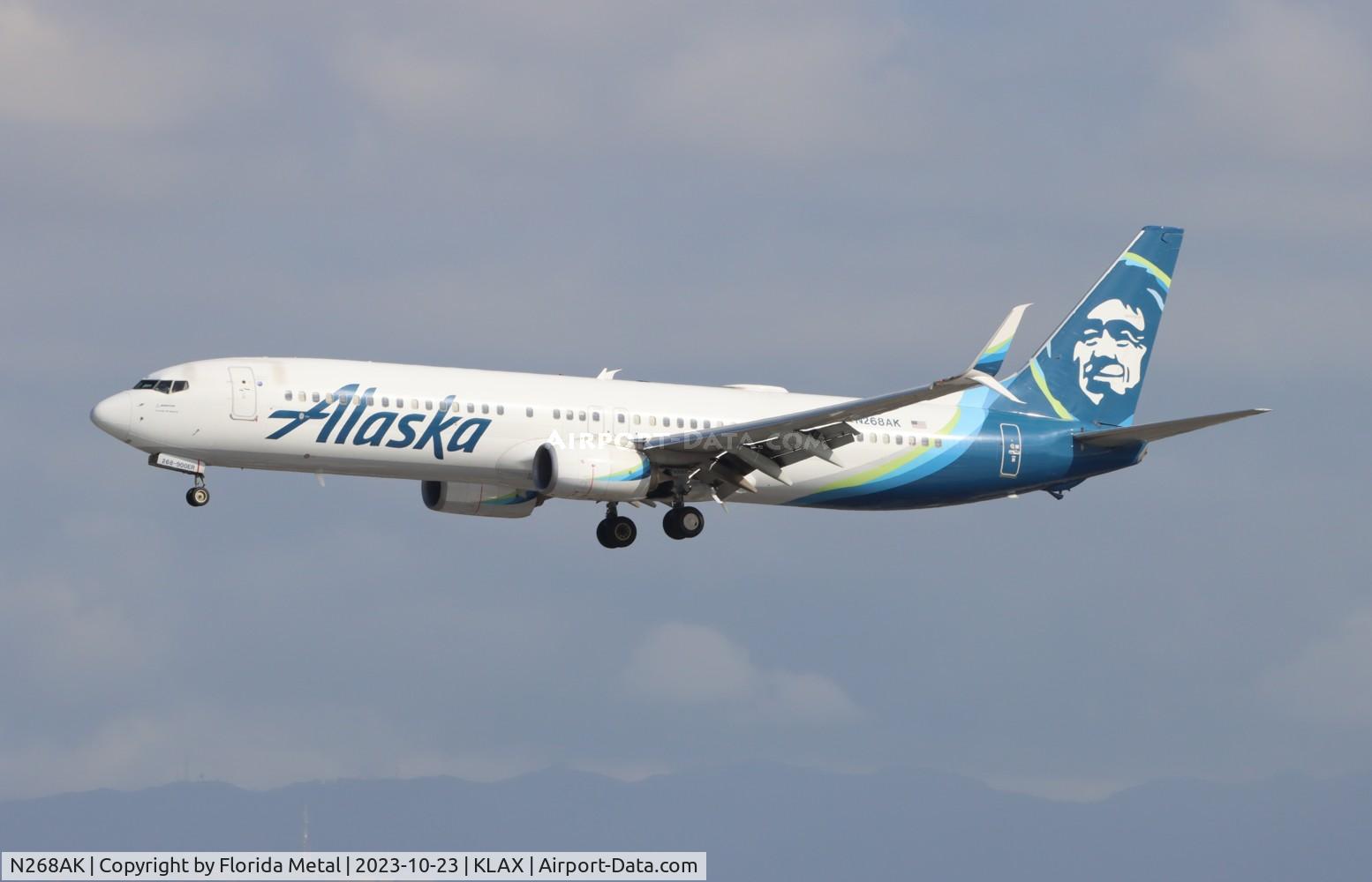 N268AK, 2017 Boeing 737-990/ER C/N 36365, ASA 739 zx SEA-LAX
