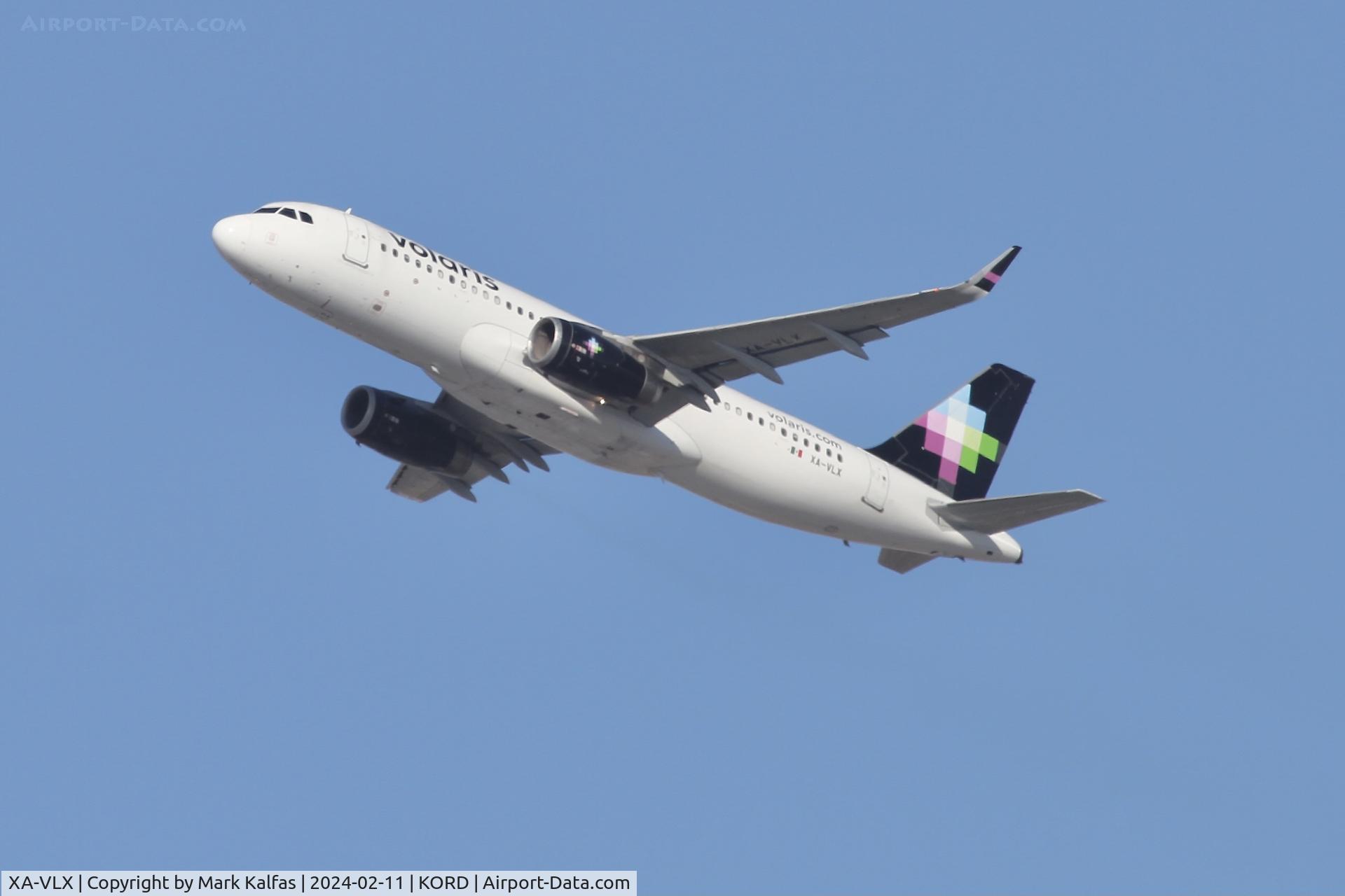 XA-VLX, 2016 Airbus A320-233 C/N 7376, A320 Volaris Airbus A3290-233  XA-VLX VOI290 KORD-MMLO