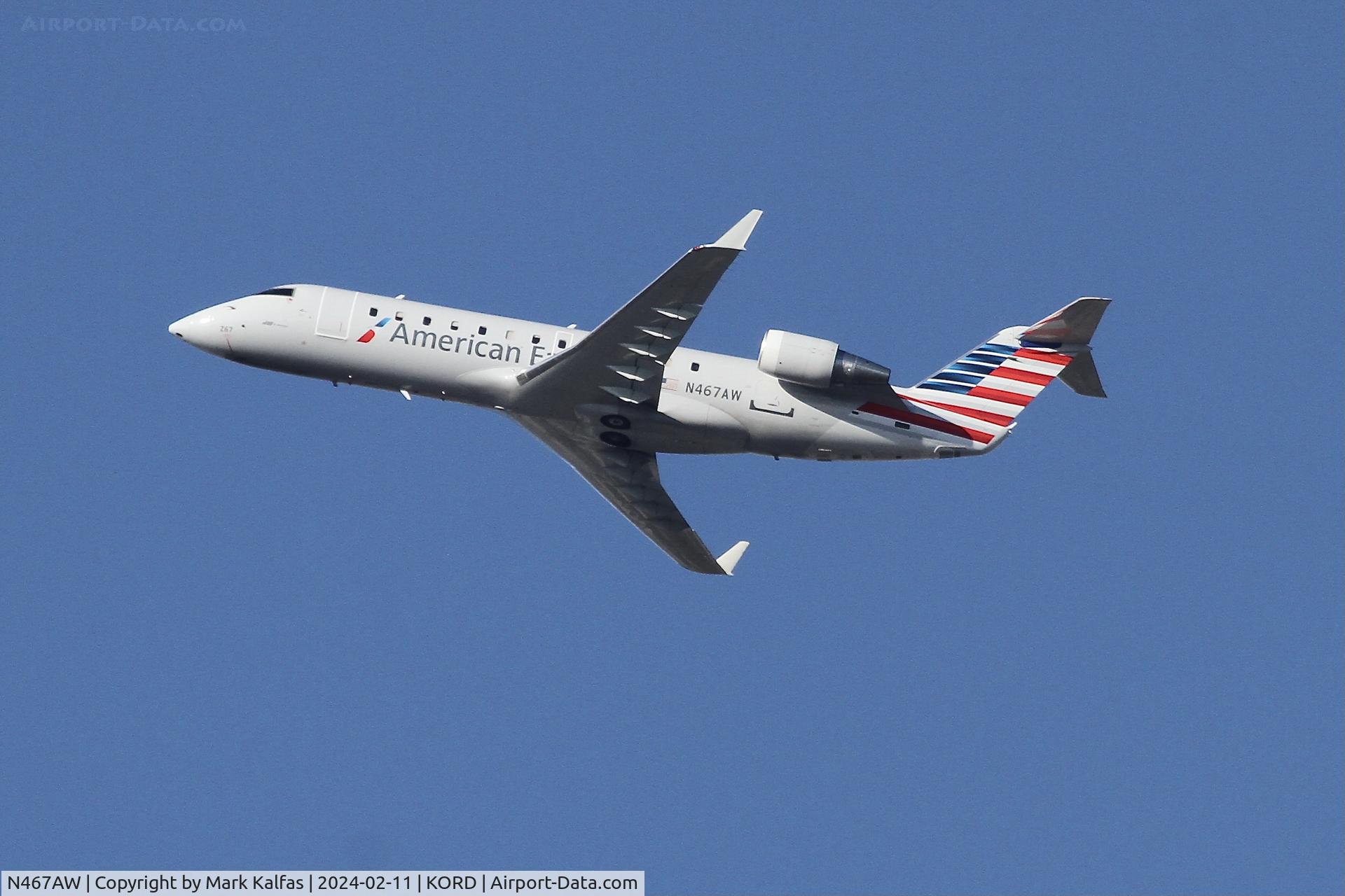 N467AW, Bombardier CRJ-200ER (CL-600-2B19) C/N 7900, CRJ2 Air Wisconsin/ American Eagle BOMBARDIER INC CL-600-2B19 N467AW AWI6041 ORD-CID