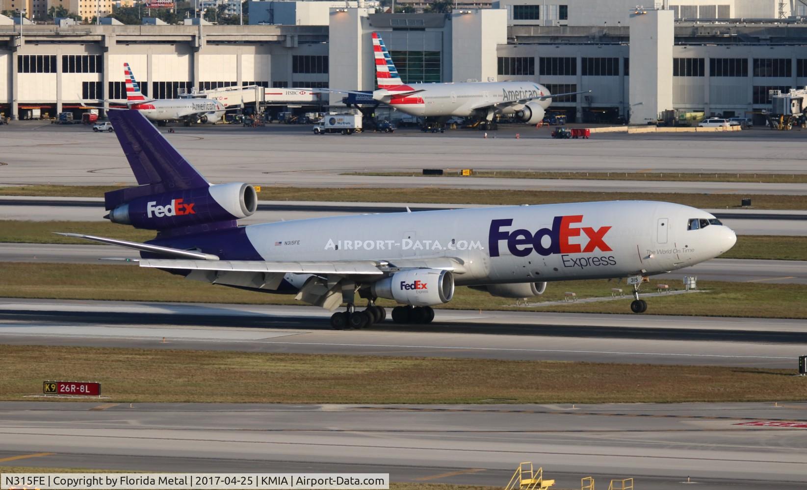 N315FE, 1988 Douglas MD-10-30F C/N 48313, FDX MD-10-30 zx MEM-MIA