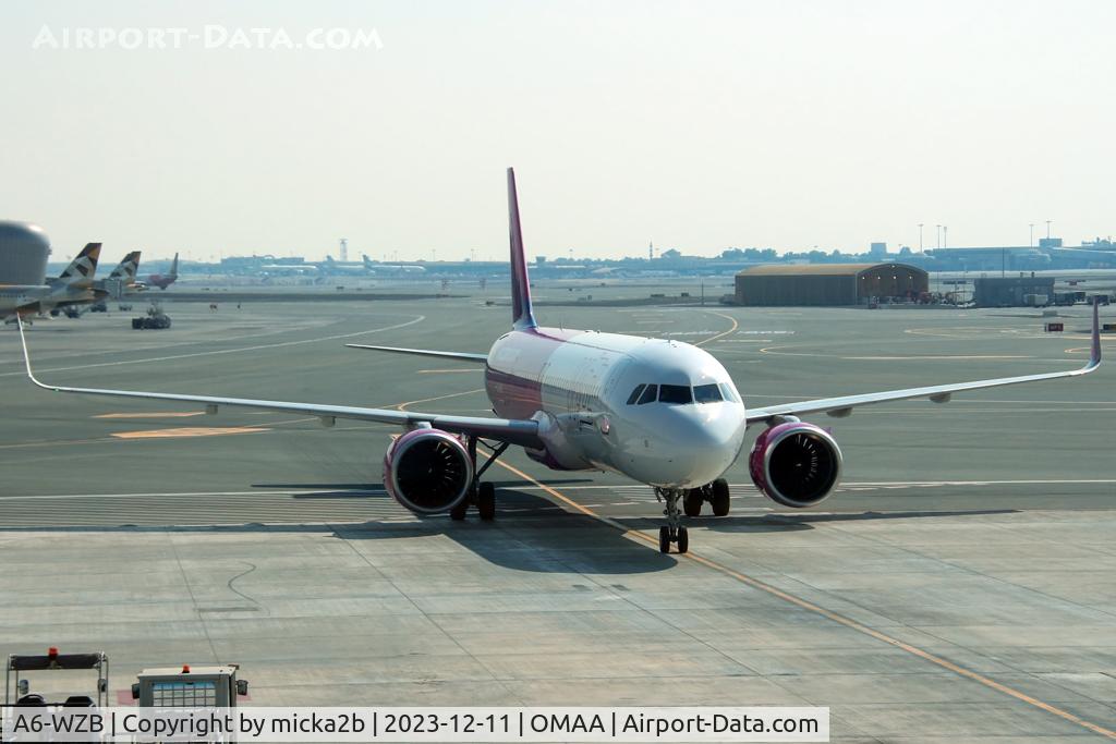 A6-WZB, 2020 Airbus A321-271NX C/N 9429, Taxiing