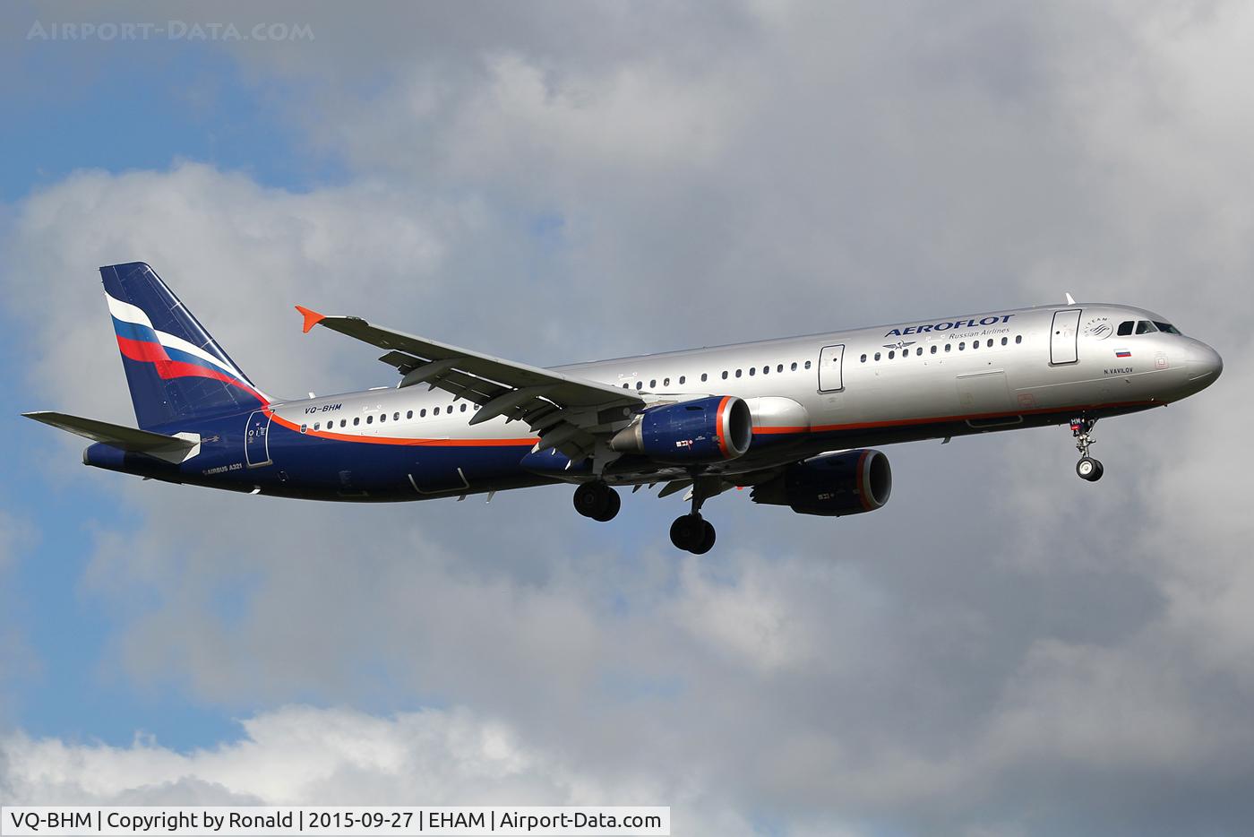 VQ-BHM, 2010 Airbus A321-211 C/N 4500, at spl