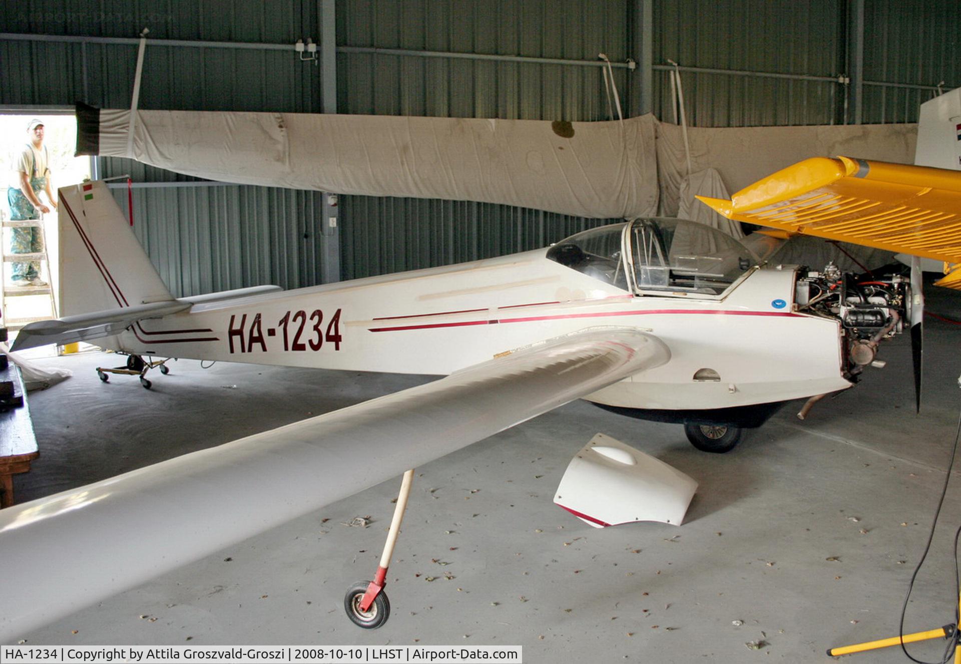 HA-1234, 1977 Scheibe SF-25C Falke C/N 44220, LHST - Szatymaz Airport, Hungary