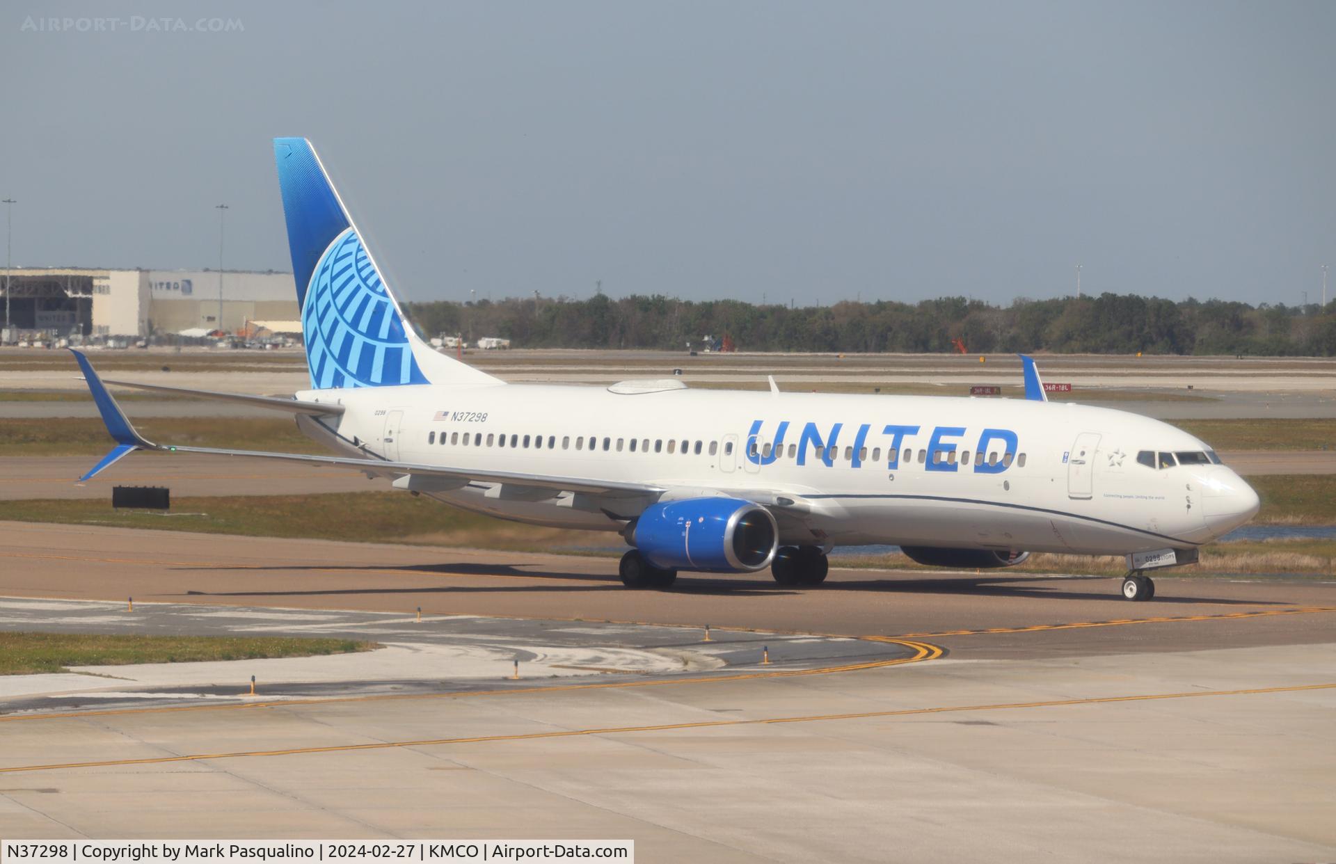N37298, 2005 Boeing 737-824 C/N 34004, Boeing 737-824