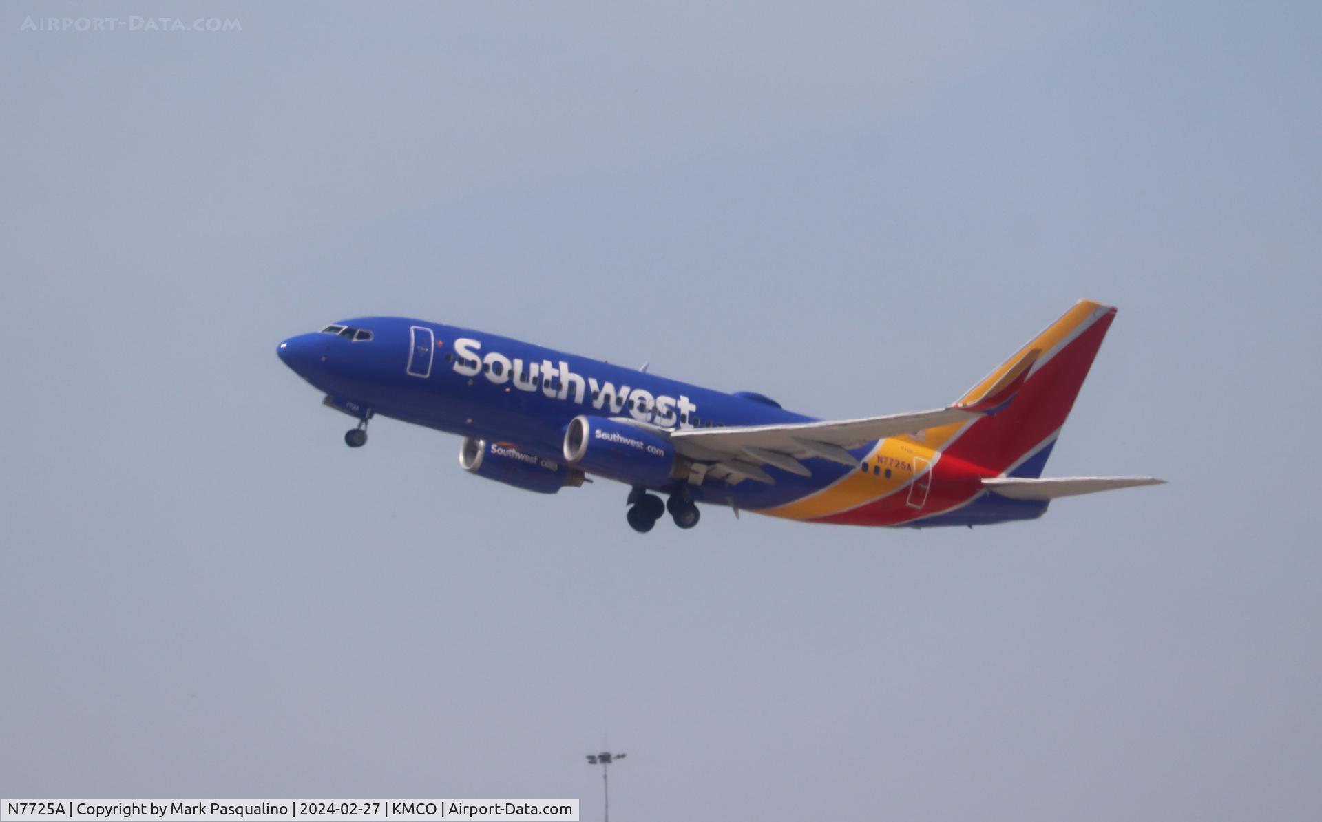 N7725A, 2006 Boeing 737-76N C/N 32671, Boeing 737-76N