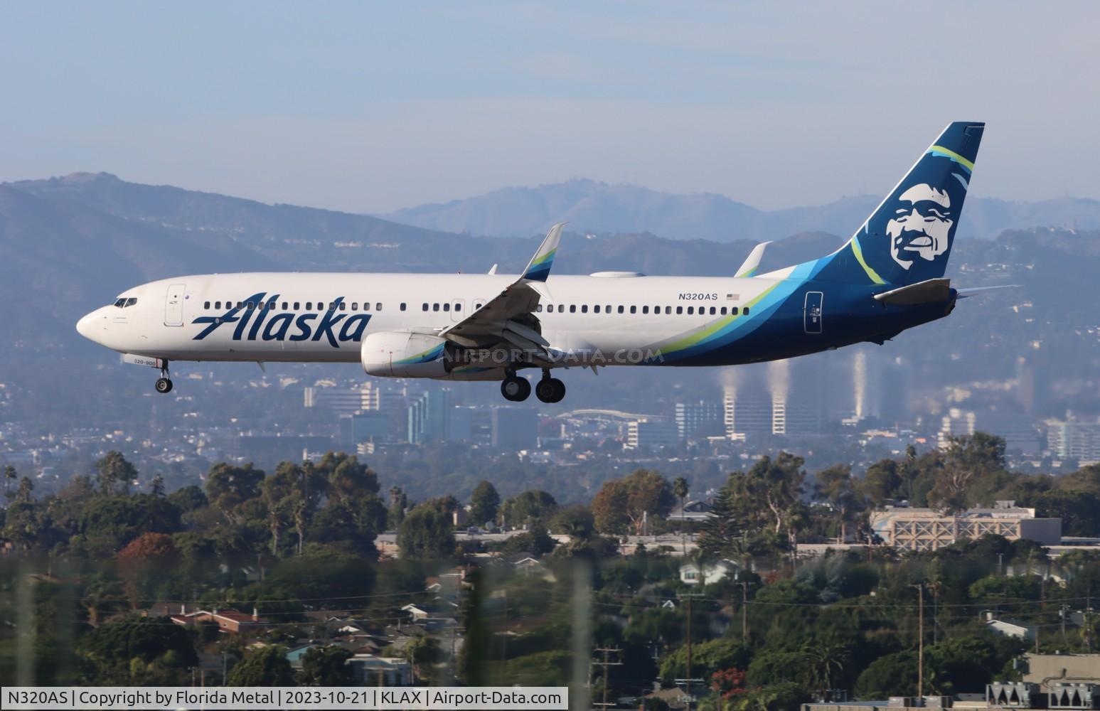 N320AS, 2003 Boeing 737-990 C/N 33680, ASA 739 zx SEA-LAX