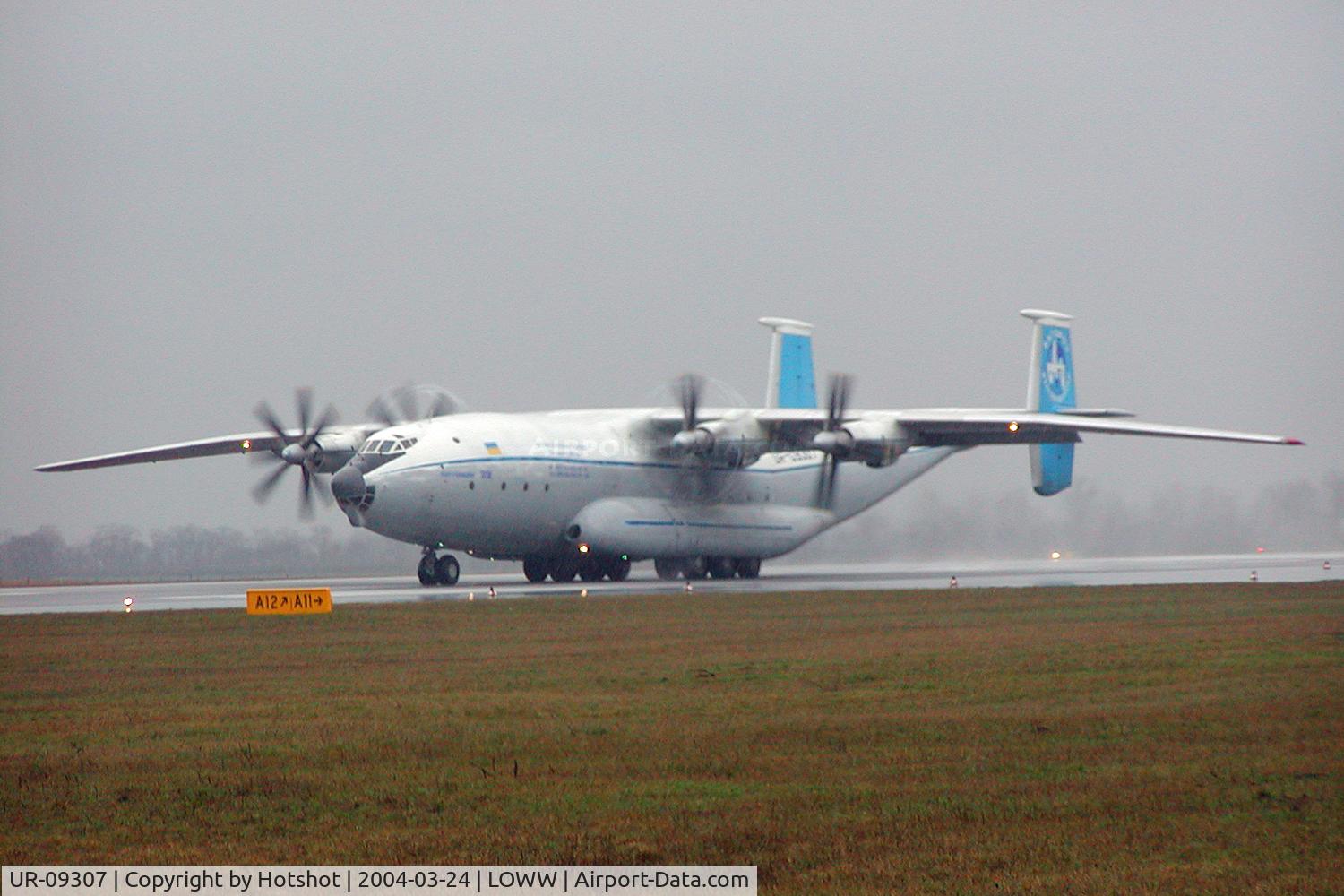 UR-09307, 1974 Antonov An-22A C/N 043481244, Take-off roll on runway 11