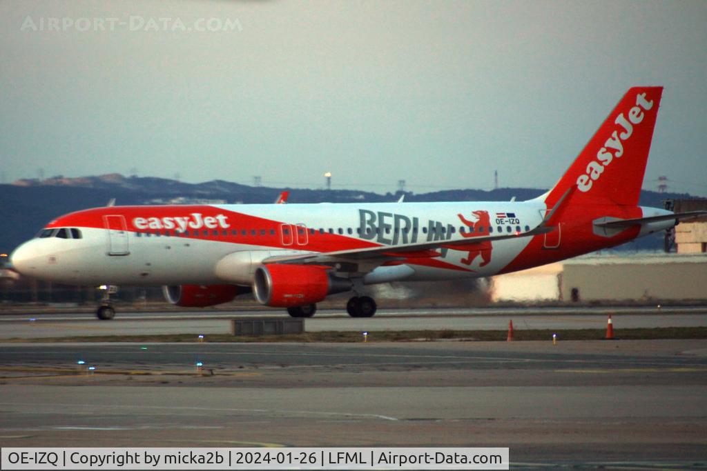 OE-IZQ, 2015 Airbus A320-214 C/N 6877, Taxiing
