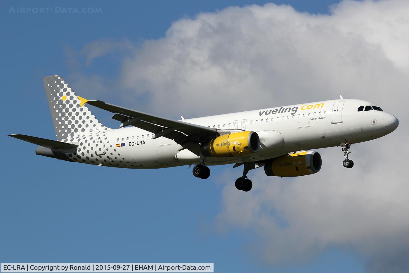 EC-LRA, 2005 Airbus A320-232 C/N 2479, at spl