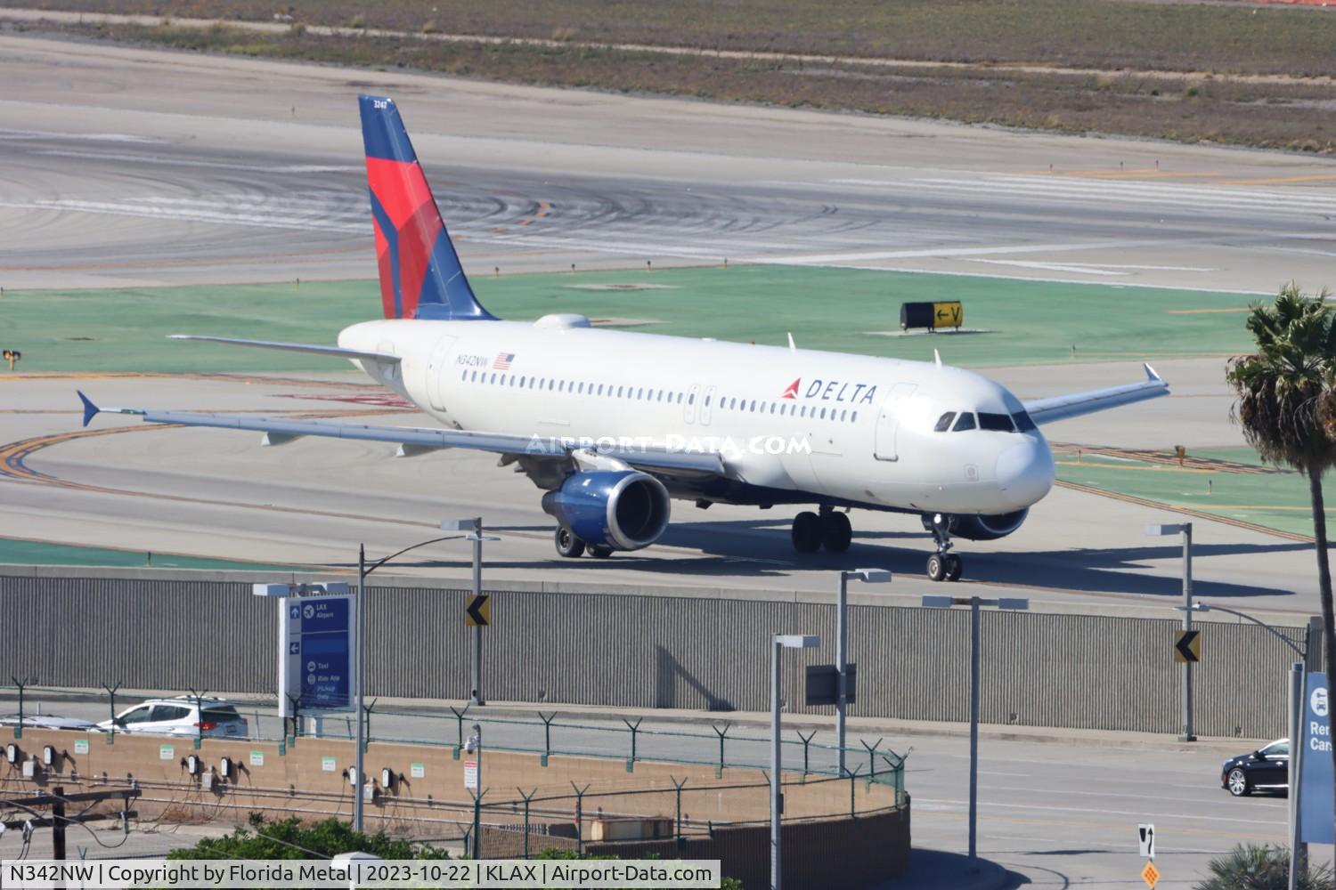 N342NW, 1993 Airbus A320-212 C/N 381, DAL A320 zx LAX-AUS