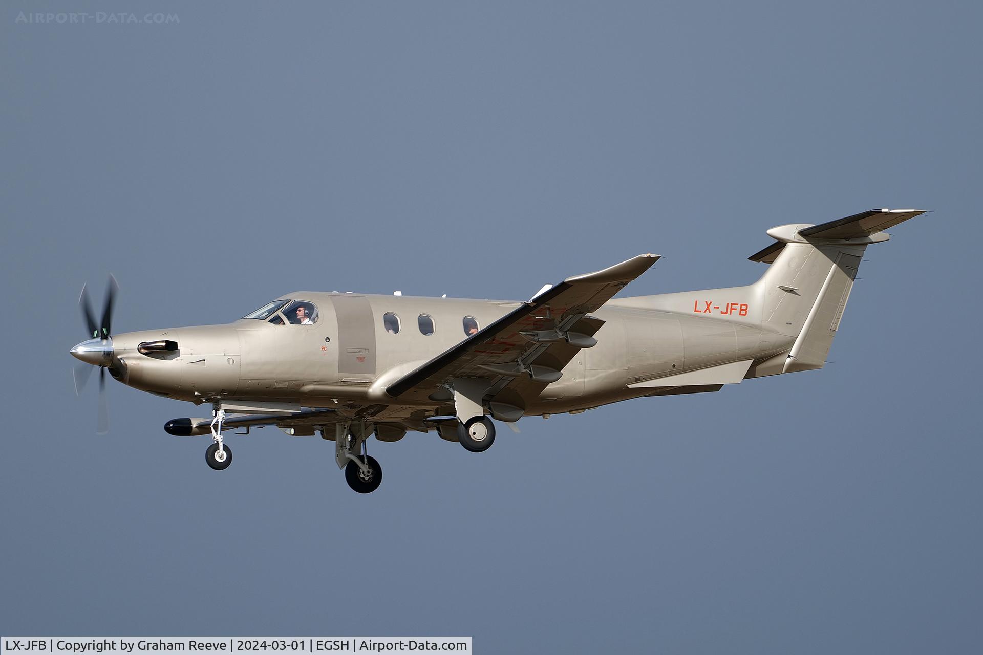 LX-JFB, 2016 Pilatus PC-12/47E NG C/N 1676, Landing at Norwich.