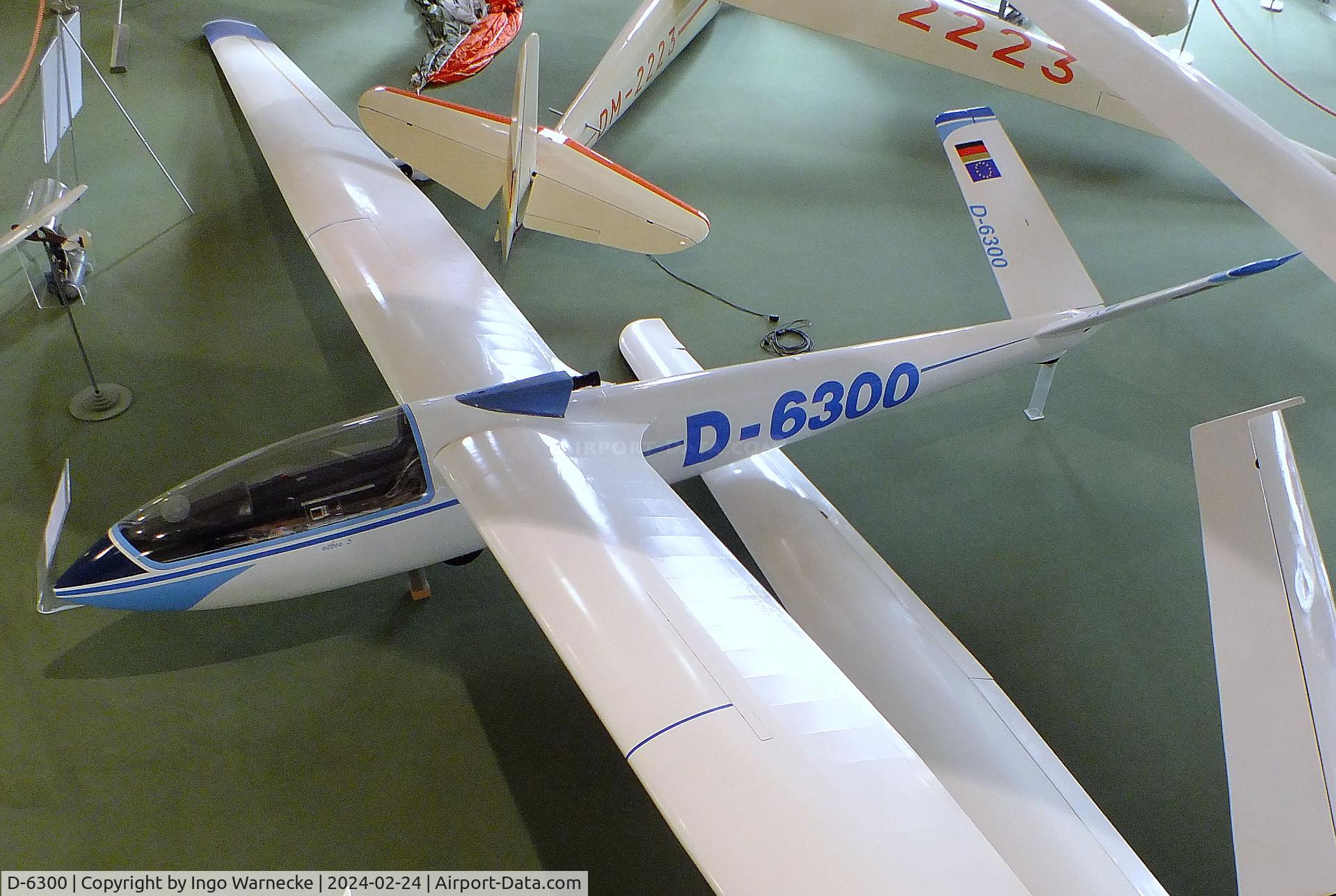 D-6300, 1968 Akaflieg Braunschweig SB-5E C/N 6, Akaflieg Braunschweig SB-5E, built as SB-5B in 1968, converted to SB-5E in 1973, the dorsal fairing contains a camera pointing backwards, at the Deutsches Segelflugmuseum mit Modellflug (German Soaring Museum with Model Flight), Gersfeld Wasserkuppe