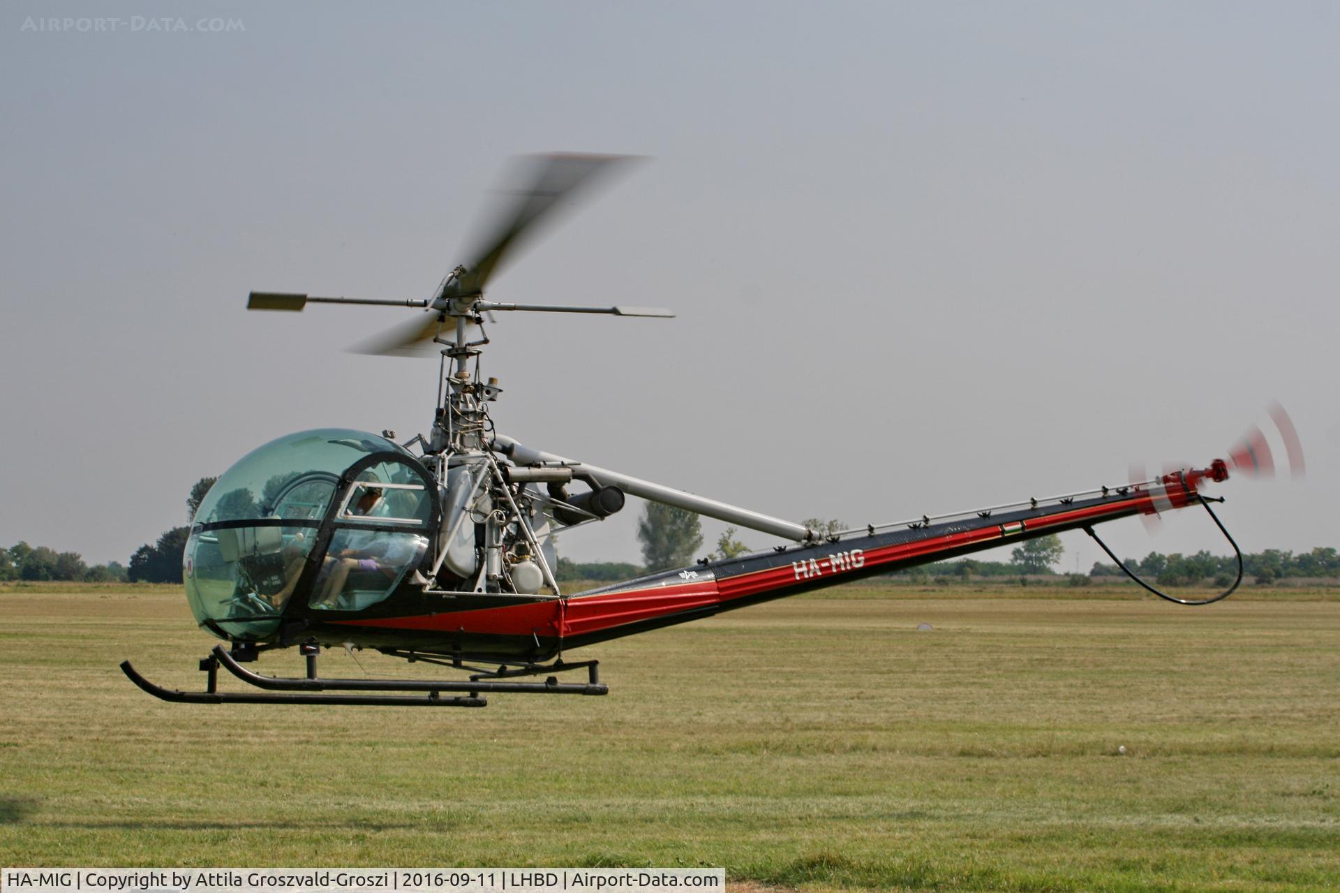 HA-MIG, 1959 Hiller UH-12D C/N 1145, LHBD - Börgönd Airport. Albatros-Börgönd Air Show 2016, Hungary