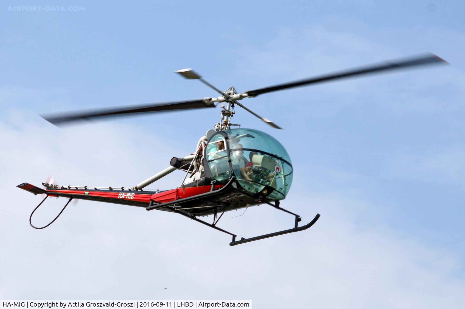 HA-MIG, 1959 Hiller UH-12D C/N 1145, LHBD - Börgönd Airport. Albatros-Börgönd Air Show 2016, Hungary