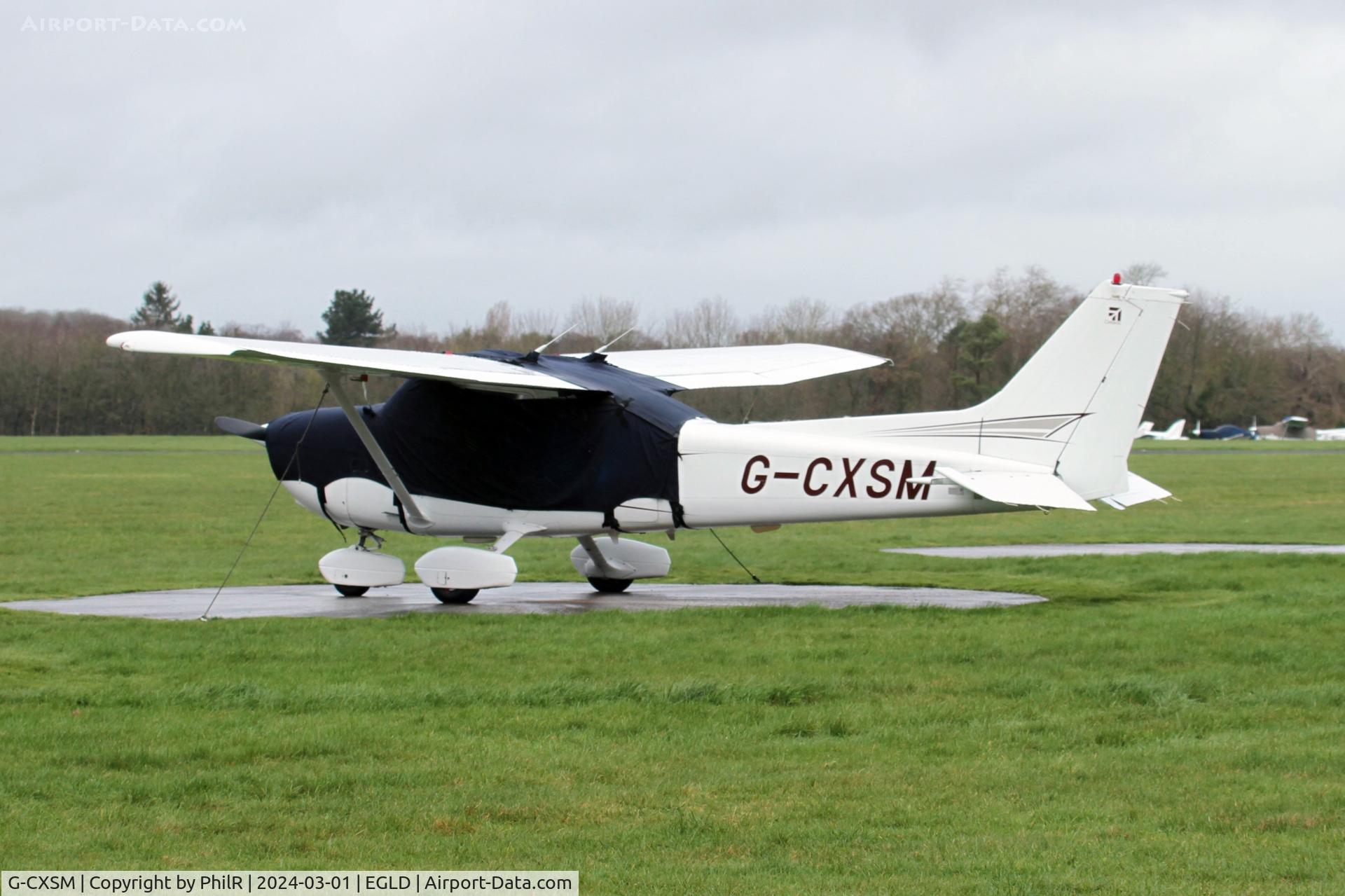 G-CXSM, 1998 Cessna 172R Skyhawk C/N 17280320, G-CXSM 1998 Cessna 172R Skyhawk Denham