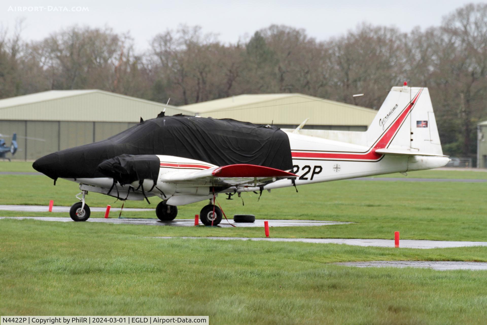 N4422P, Piper PA-23-160 Apache C/N 23-1936, N4422P Piper PA-23-160 Geronimo Apache Denham Aerodrome Denham