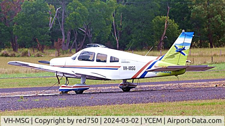 VH-MSG, 1976 Piper PA-28-151 C/N 28-7615173, Piper Warrior VH-MSG in new livery YCEM