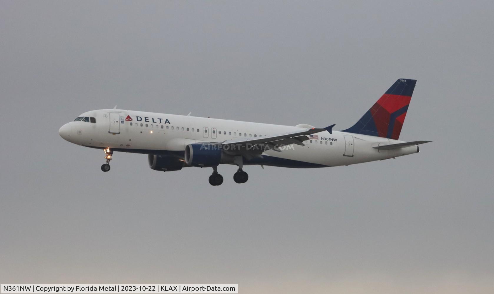 N361NW, 1998 Airbus A320-212 C/N 0907, DAL A320 zx DFW-LAX