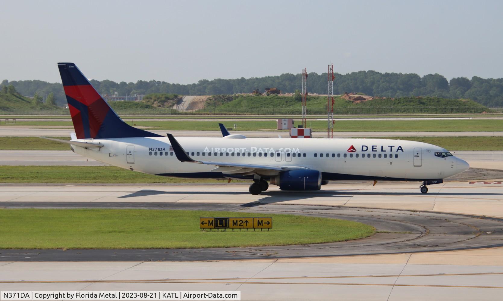 N371DA, 1998 Boeing 737-832 C/N 29619, DAL 738 zx ATL-CZM