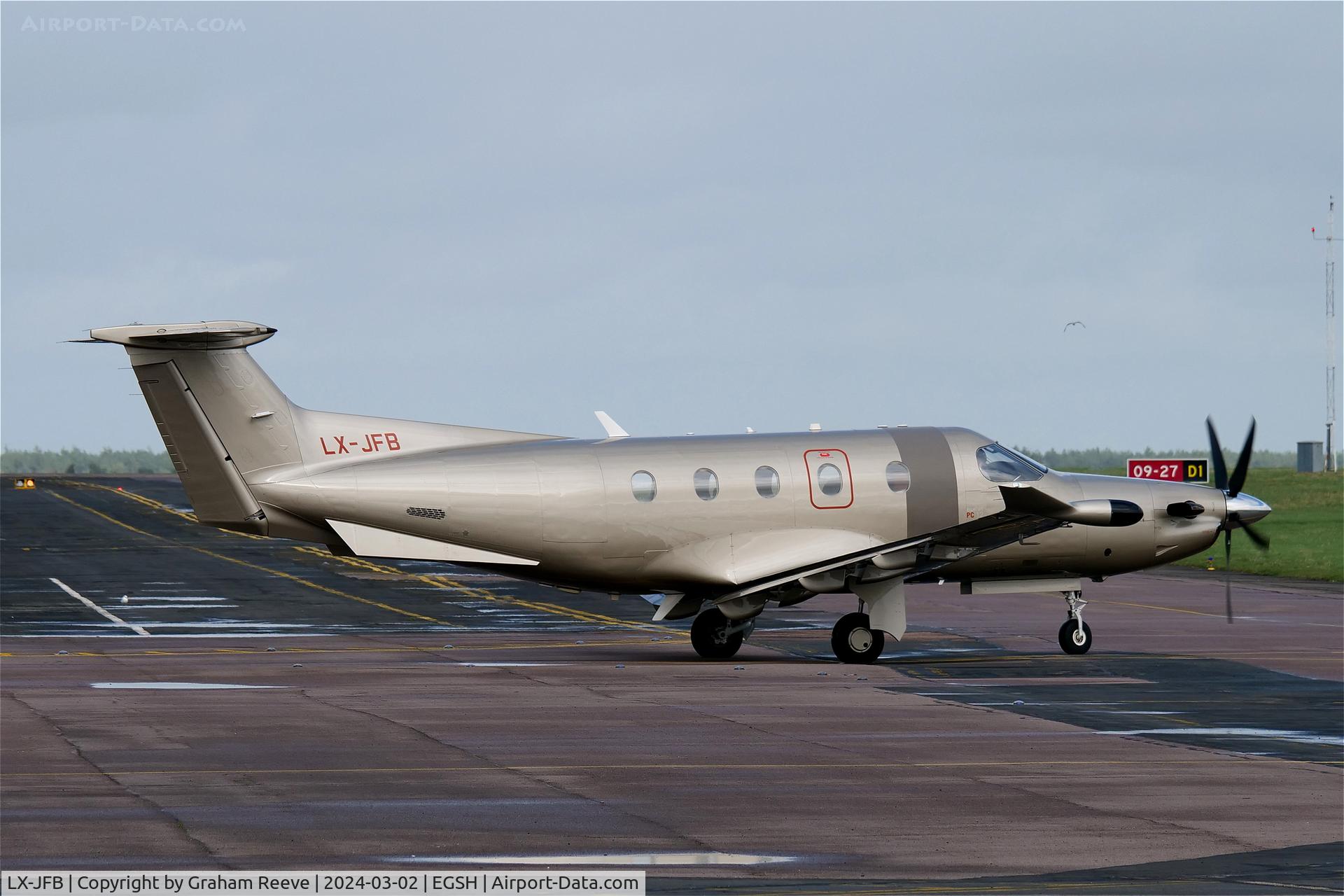 LX-JFB, 2016 Pilatus PC-12/47E NG C/N 1676, Departing from Norwich.