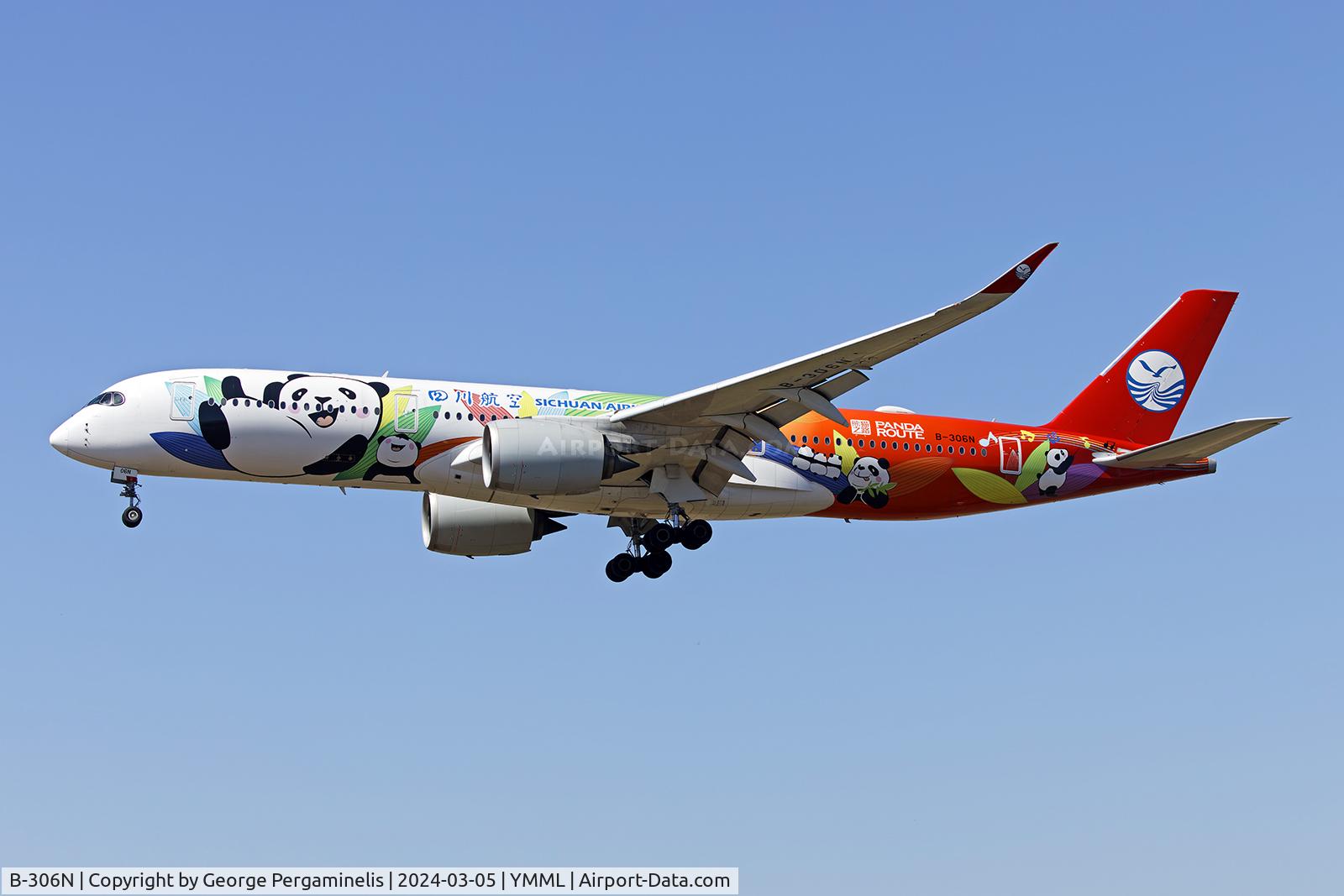 B-306N, 2019 Airbus A350-941 C/N 281, Short final to runway 34.