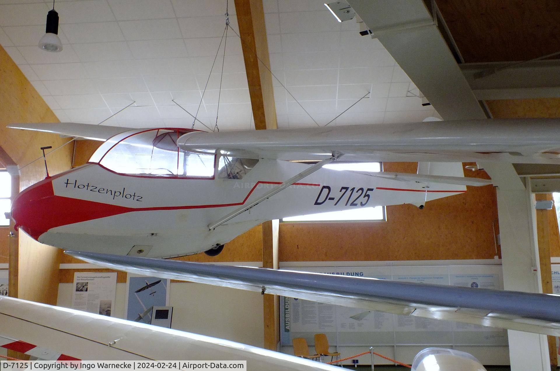 D-7125, Schleicher Ka-4 Rhonlerche II C/N 3005, Schleicher Ka 4 Rhönlerche II at the Deutsches Segelflugmuseum mit Modellflug (German Soaring Museum with Model Flight), Gersfeld Wasserkuppe