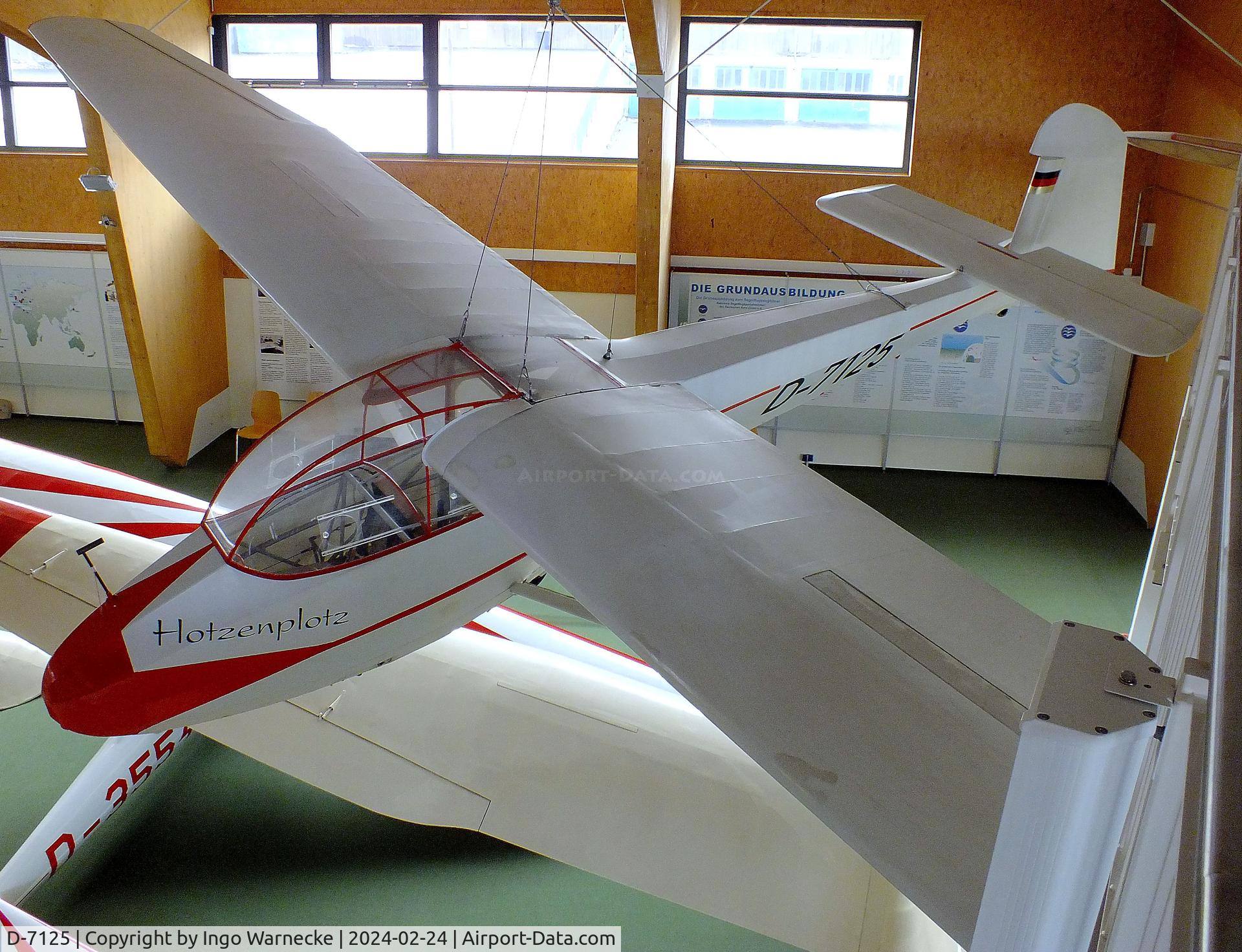 D-7125, Schleicher Ka-4 Rhonlerche II C/N 3005, Schleicher Ka 4 Rhönlerche II at the Deutsches Segelflugmuseum mit Modellflug (German Soaring Museum with Model Flight), Gersfeld Wasserkuppe