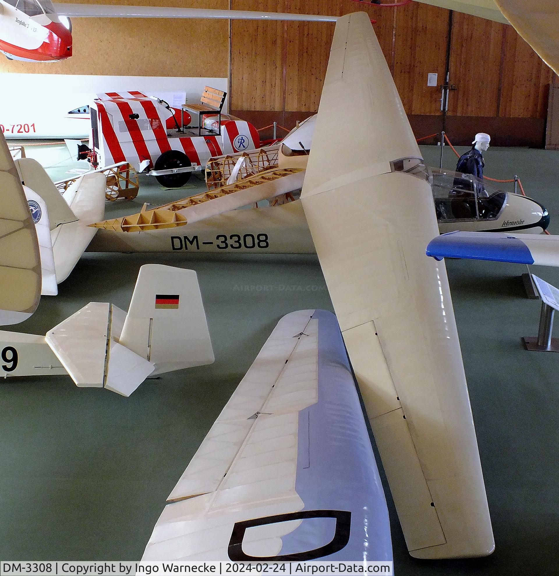 DM-3308, 1962 VEB Apparatebau Lommatzsch FES-530-II Lehrmeister C/N 0258, Lommatzsch FES-530-II Lehrmeister at the Deutsches Segelflugmuseum mit Modellflug (German Soaring Museum with Model Flight), Gersfeld Wasserkuppe