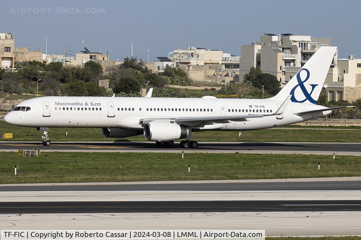 TF-FIC, 2000 Boeing 757-23N C/N 30735, Charlie