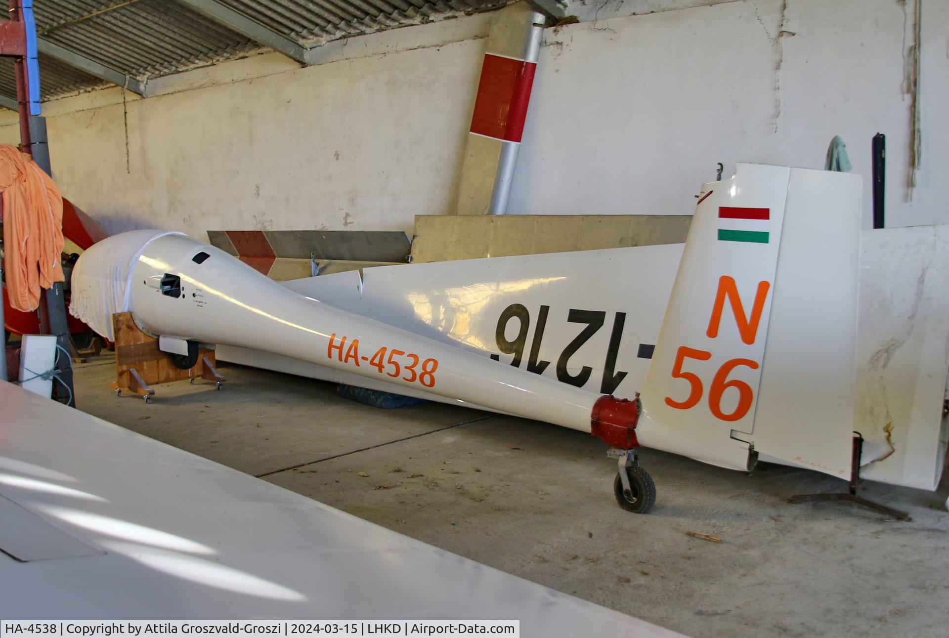 HA-4538, Schempp-Hirth NIMBUS 2C C/N 56, LHKD - Kecskéd Airport, Hungary